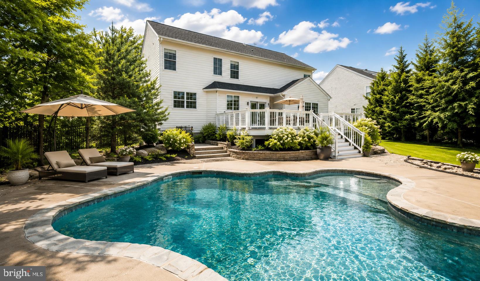 22082 WATER RUN COURT