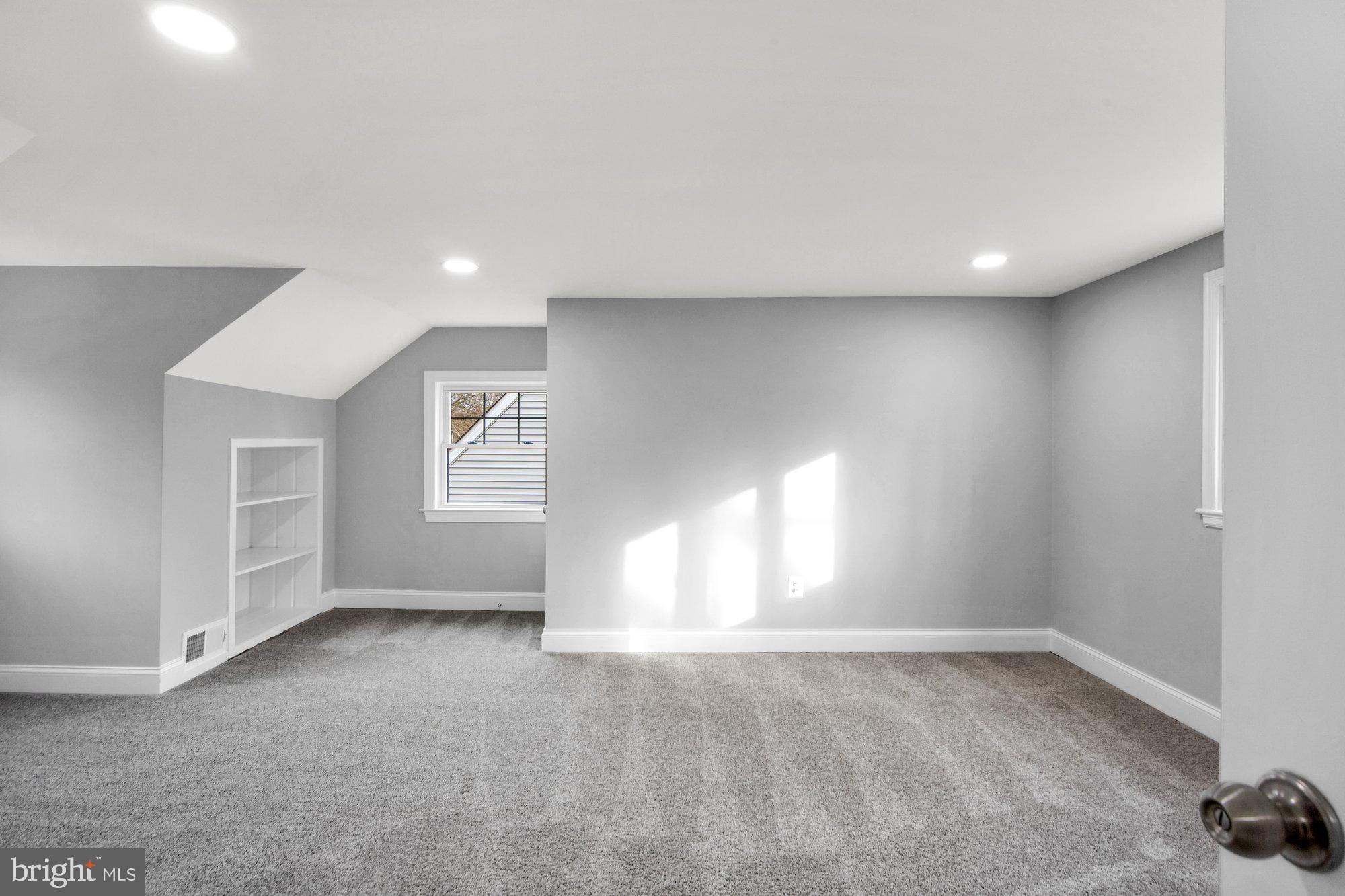 FOREST ESTATES - Residential