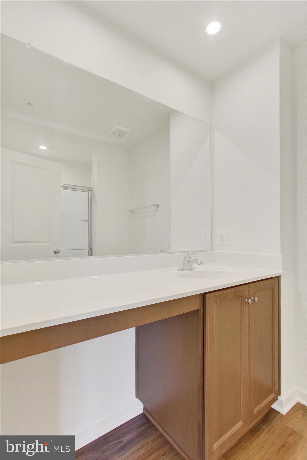 HOMESTEAD ACRES - Residential Lease