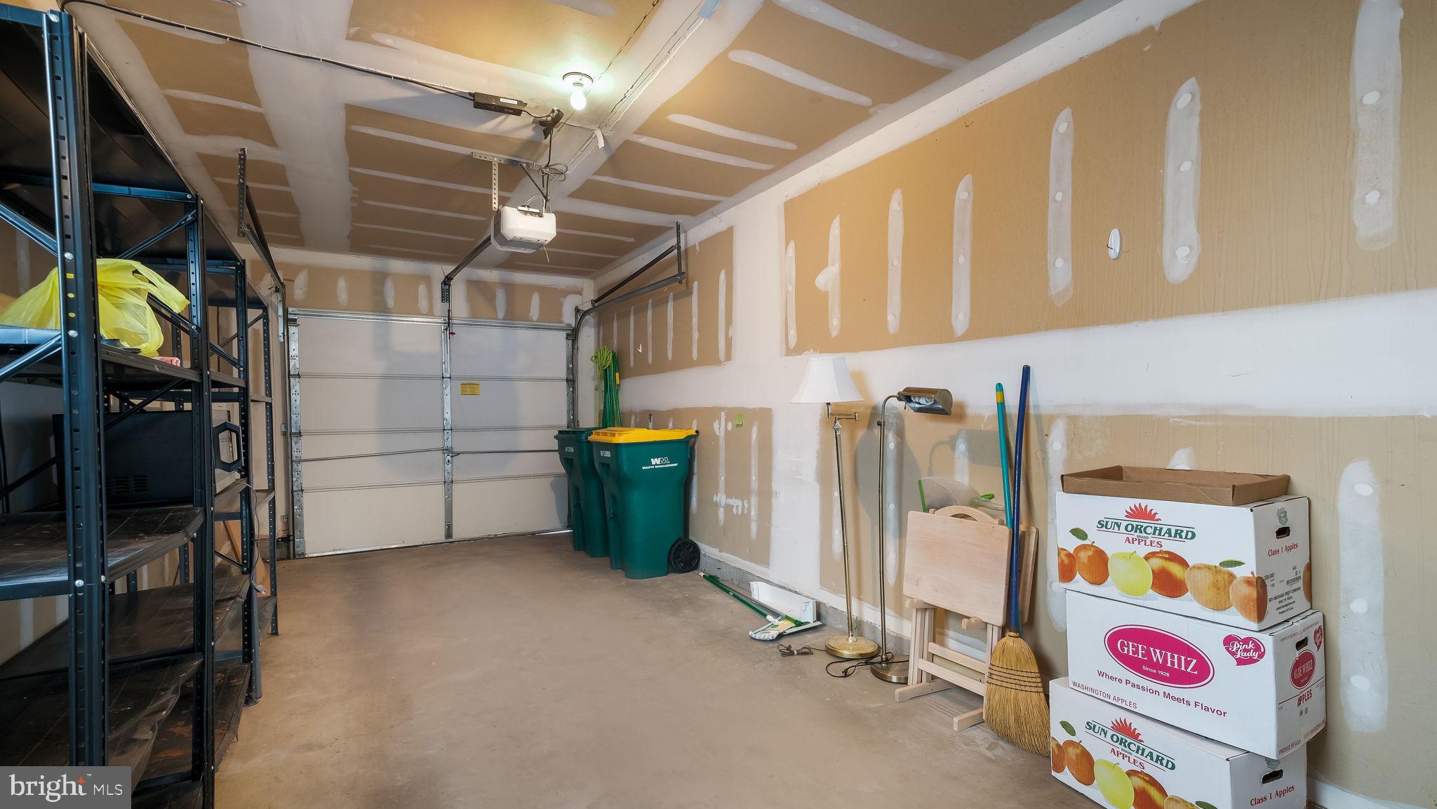 BROOKSTONE - Residential