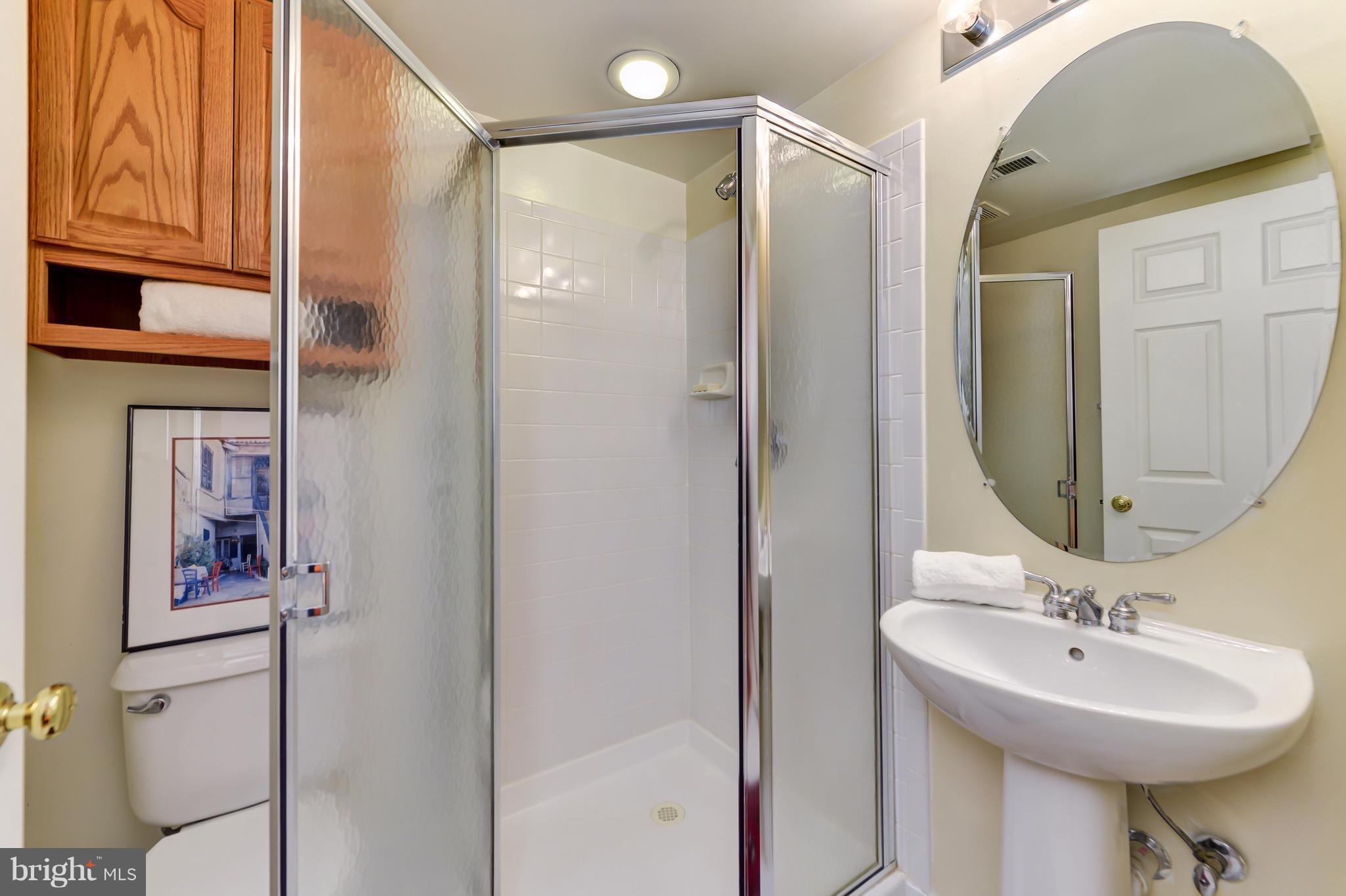 RANDOM HILLS LAND BAY - Residential