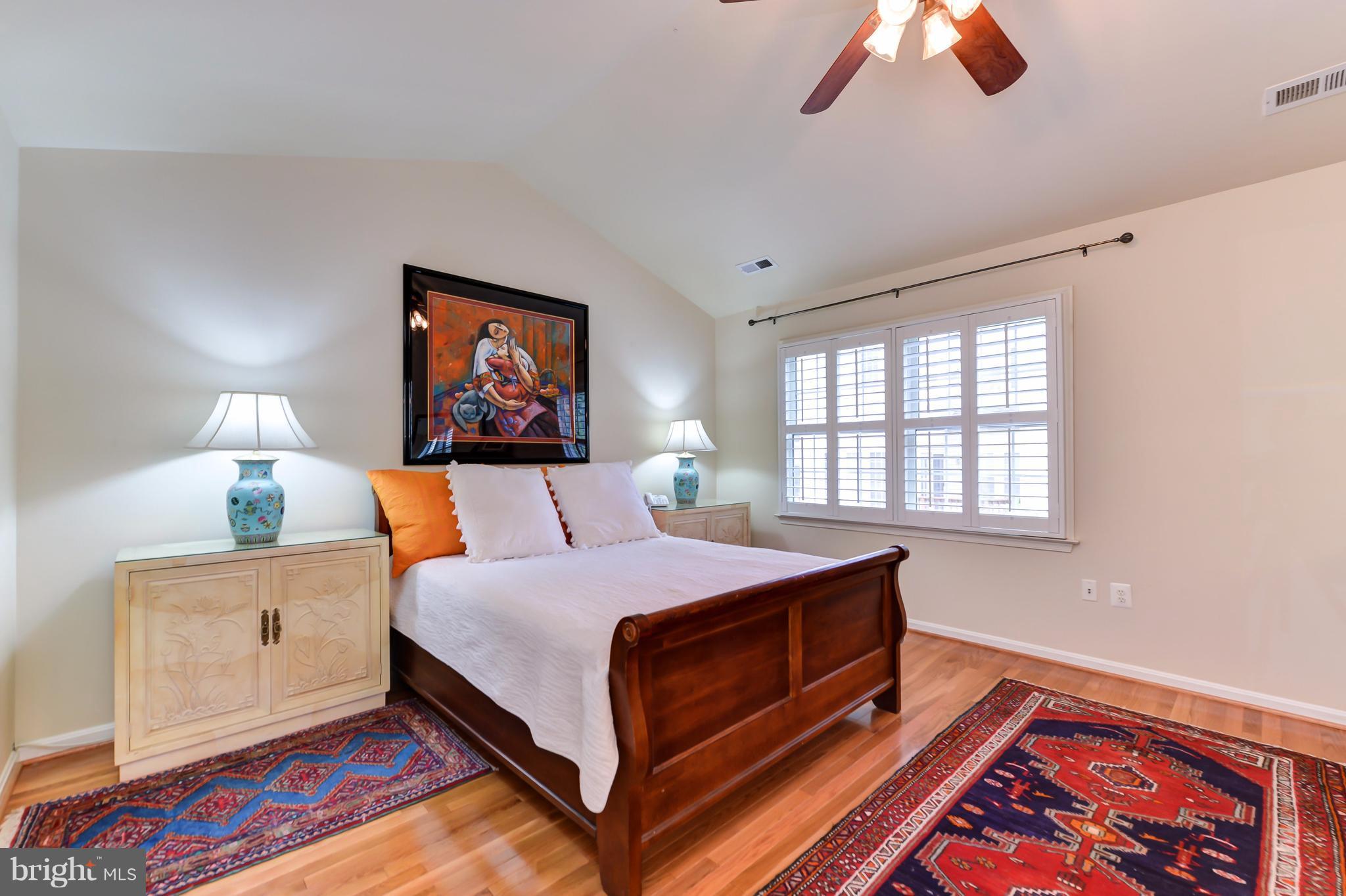 RANDOM HILLS LAND BAY - Residential