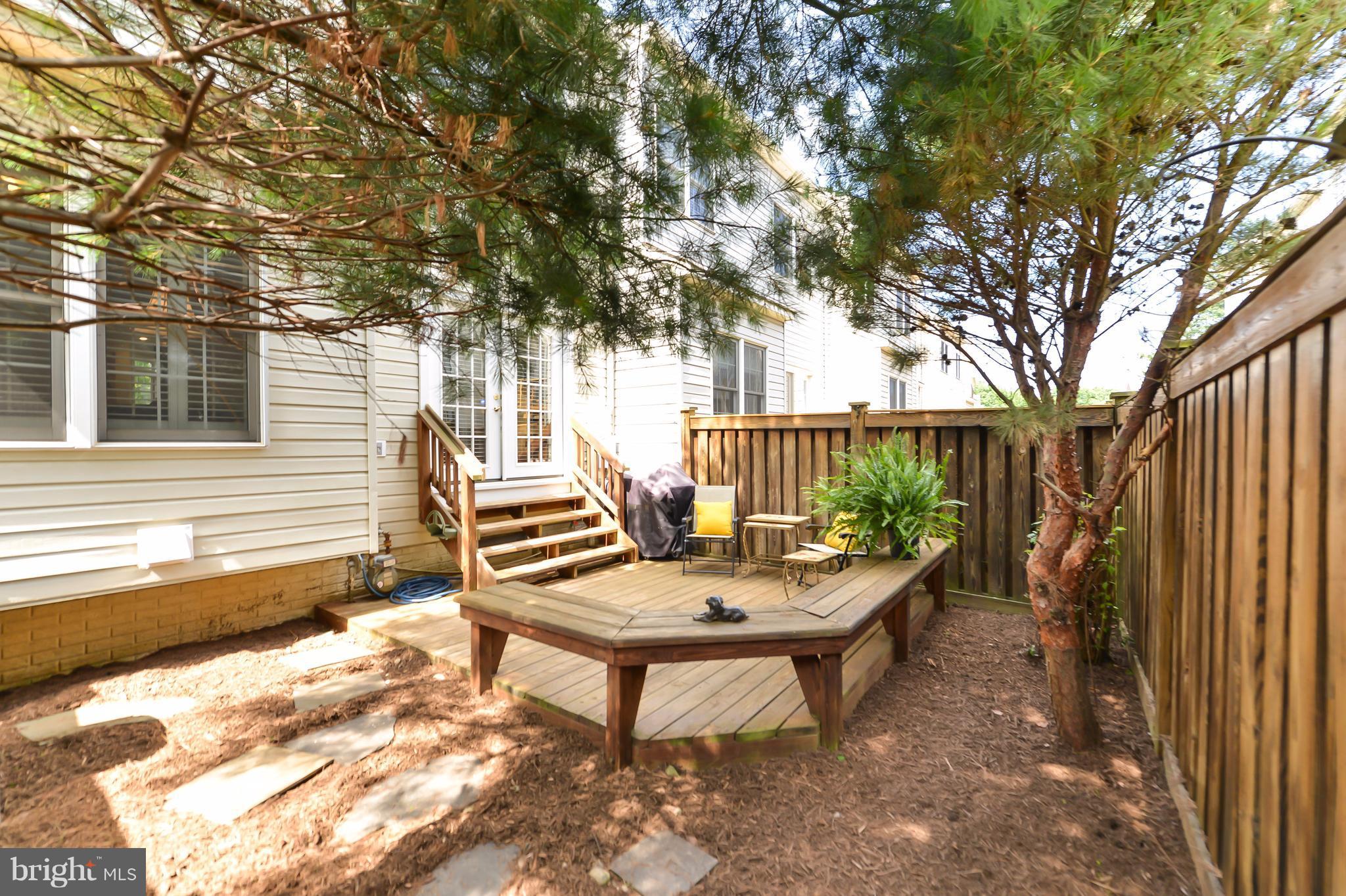 RANDOM HILLS LAND BAY - Residential