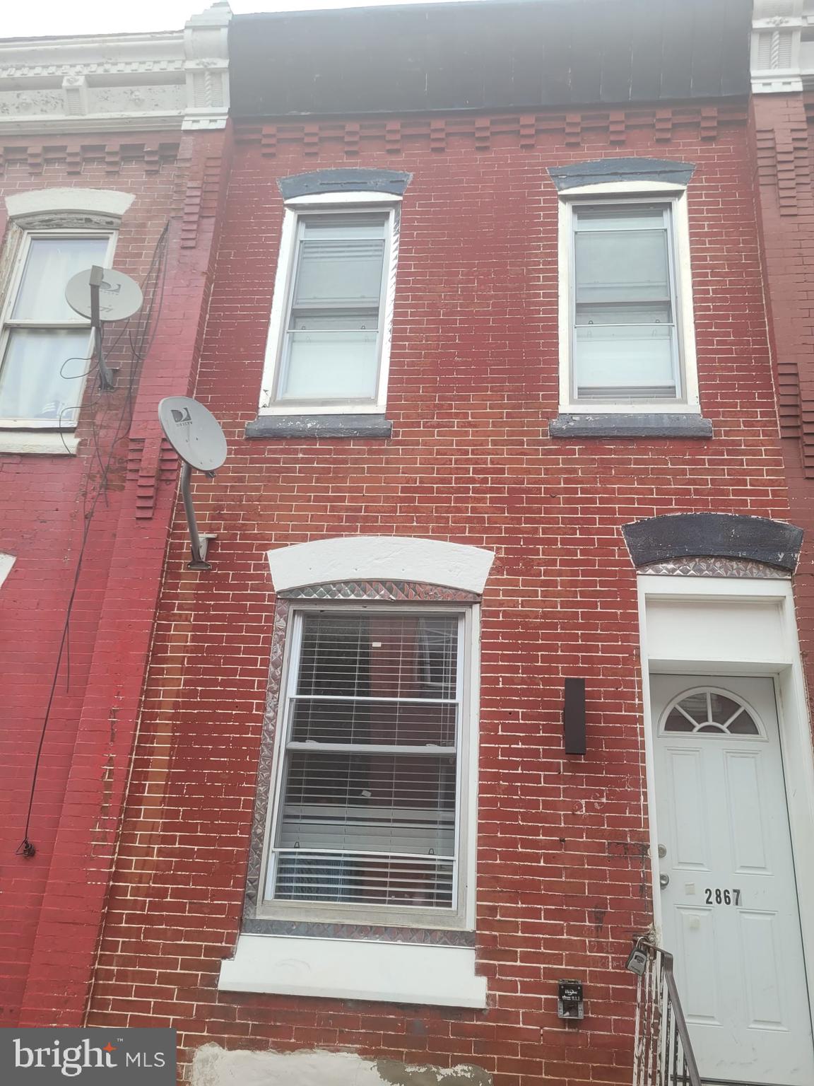 Welcome to 2867 N Lee Street! This property presents an excellent opportunity for savvy investors looking to capitalize on steady appreciation, rental income, or development potential. Whether you’re a seasoned investor seeking a stable asset or looking to leverage growth through strategic upgrades look no further, Reach out today!