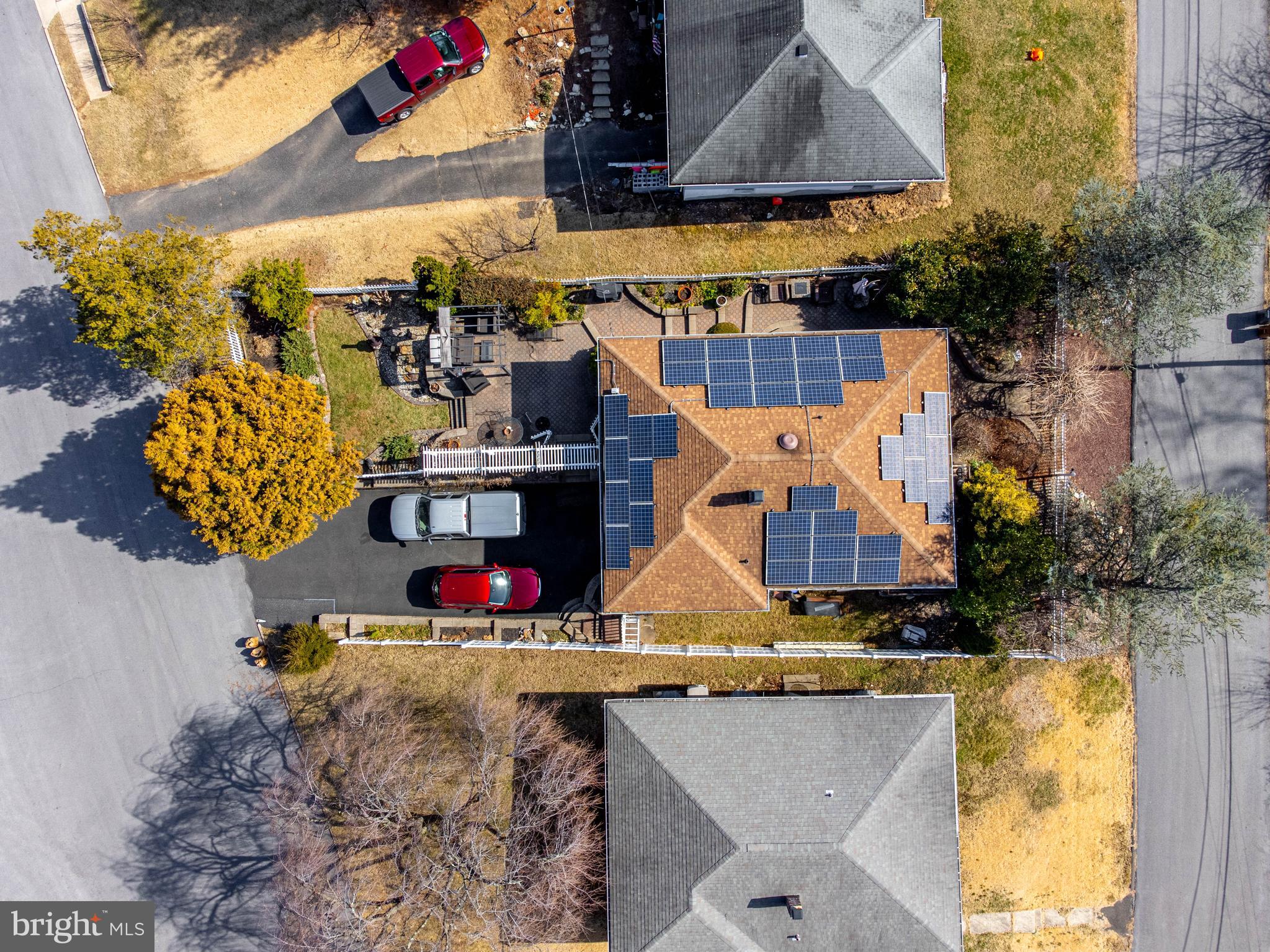 ROSLYN - Residential