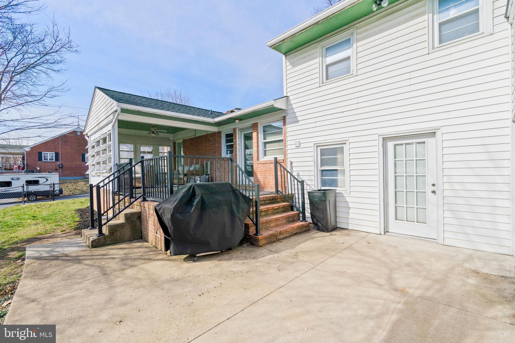 ROSEMONT - Residential