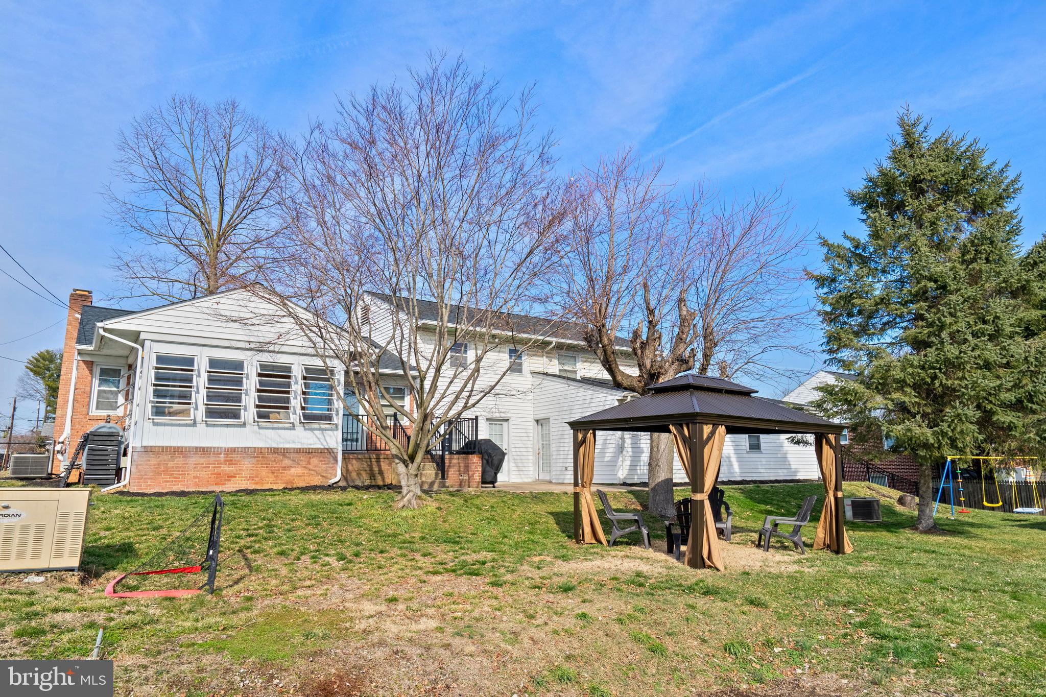 ROSEMONT - Residential