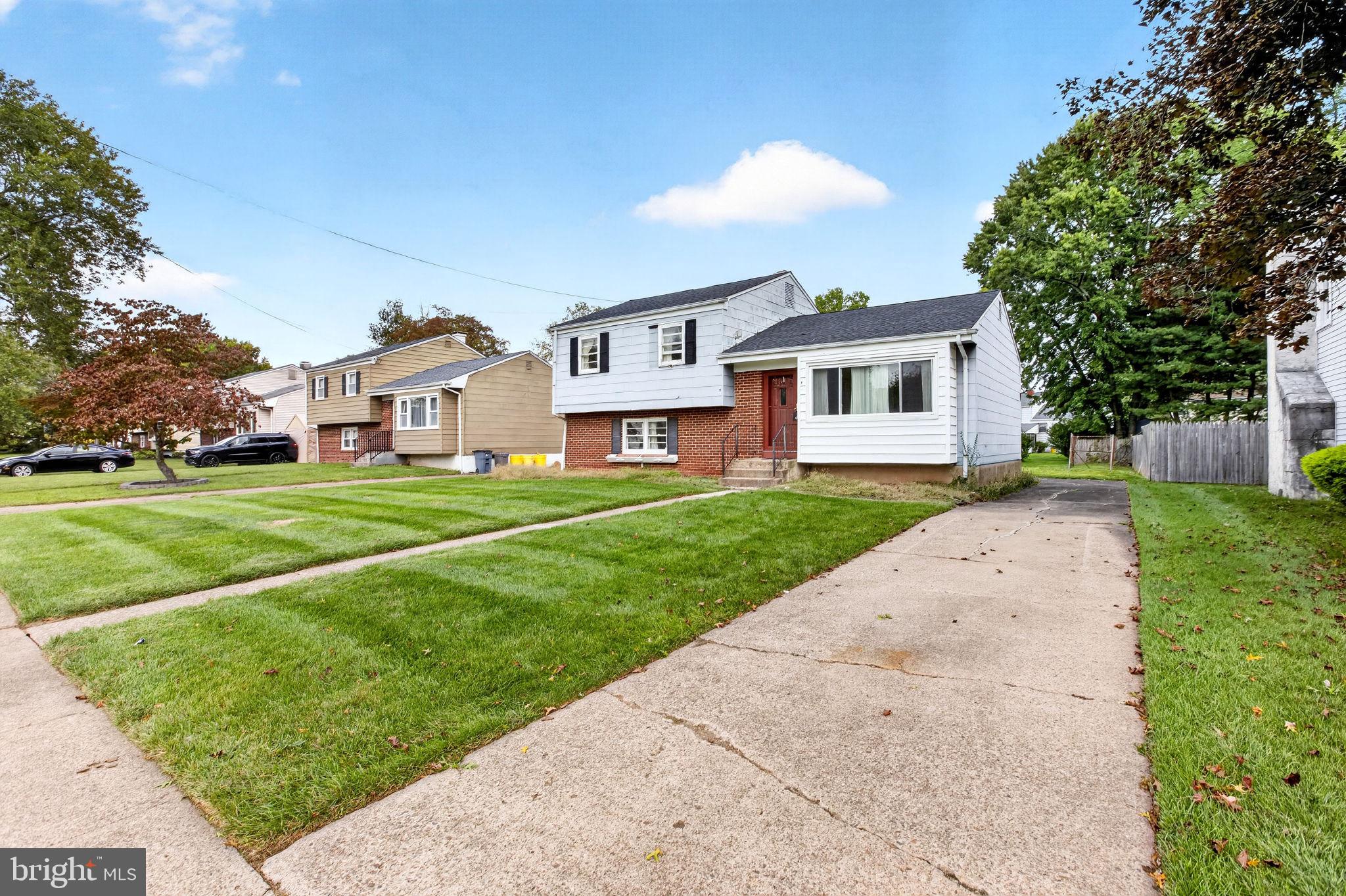 6 WICKFORD AVENUE