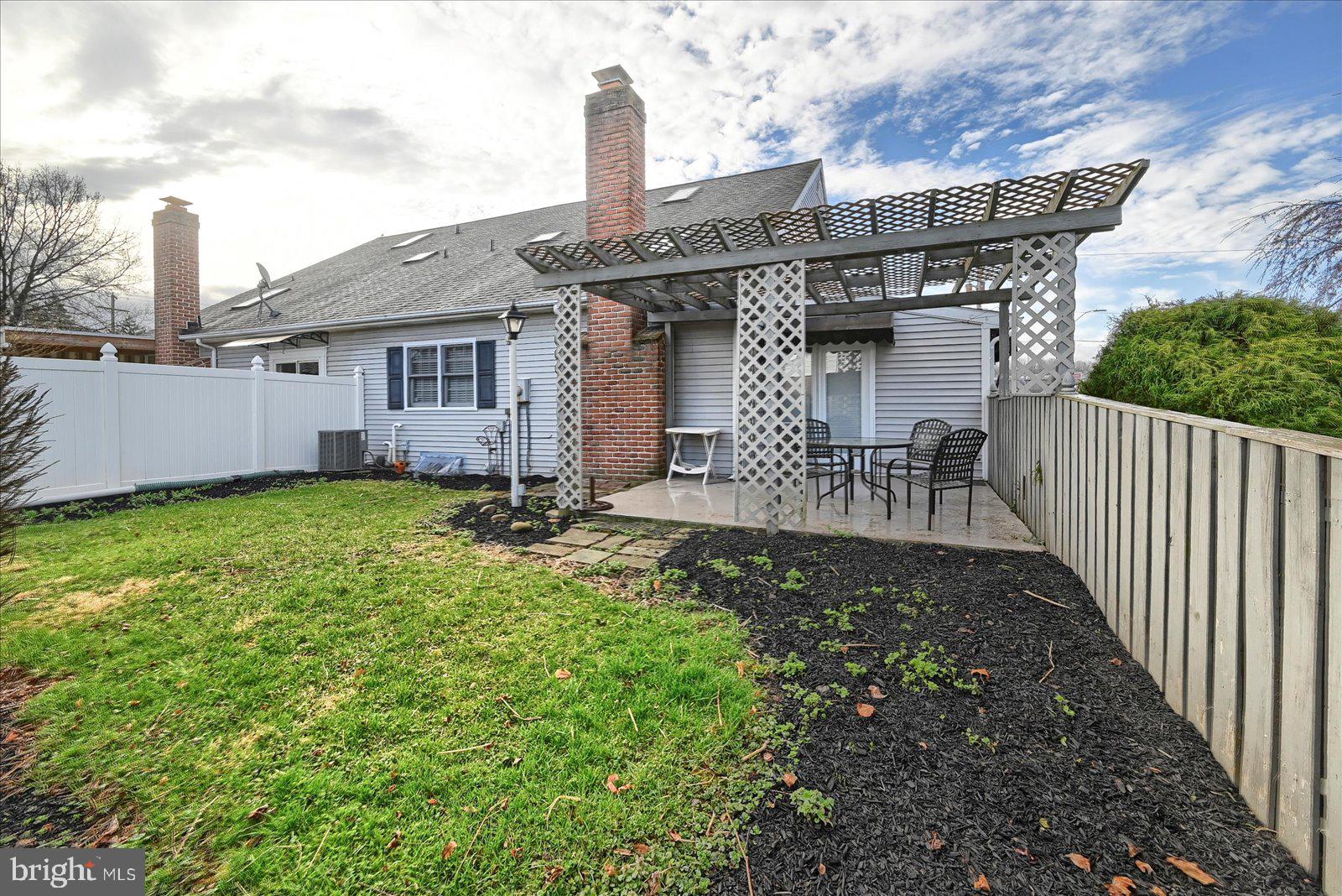 FAYFIELD - Residential