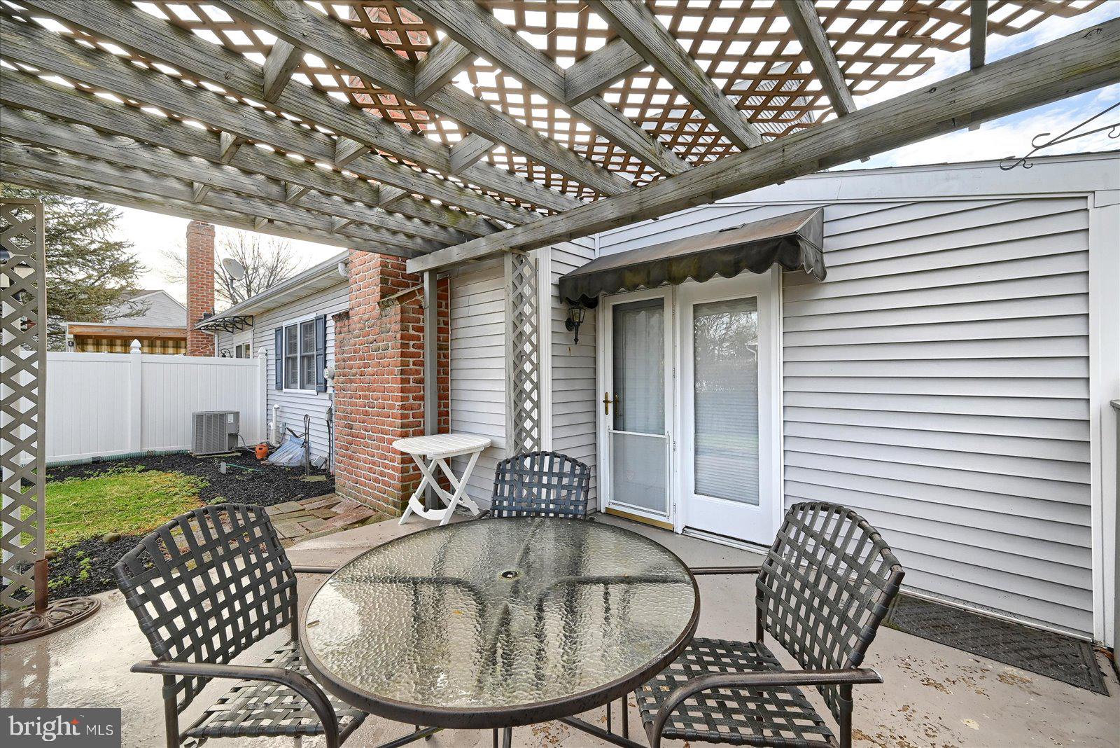 FAYFIELD - Residential