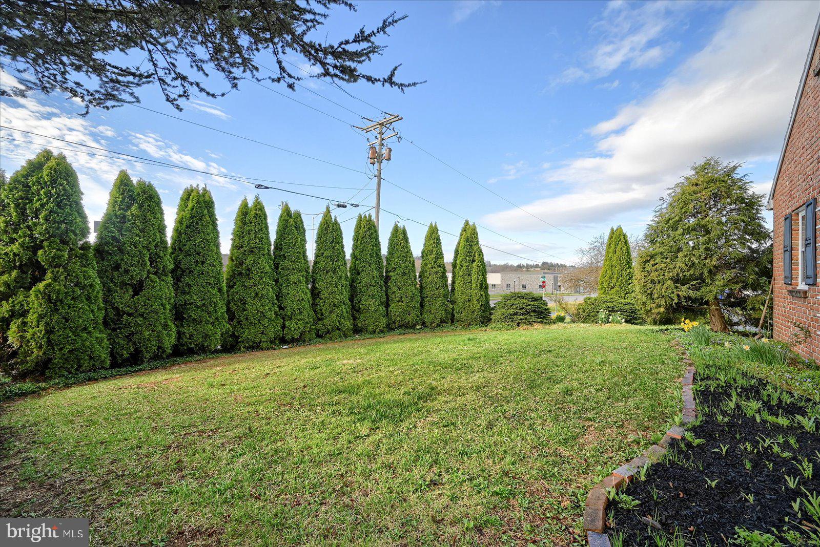 FAYFIELD - Residential