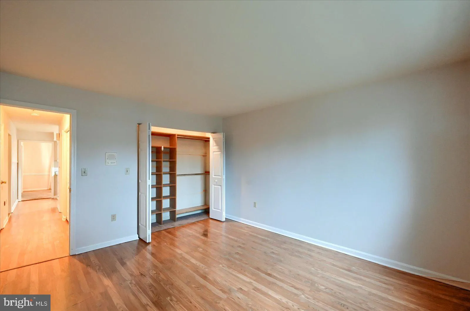 York, Pennsylvania 17402, United States, 2 Bedrooms Bedrooms, ,2 BathroomsBathrooms,Residential,Pending,99604