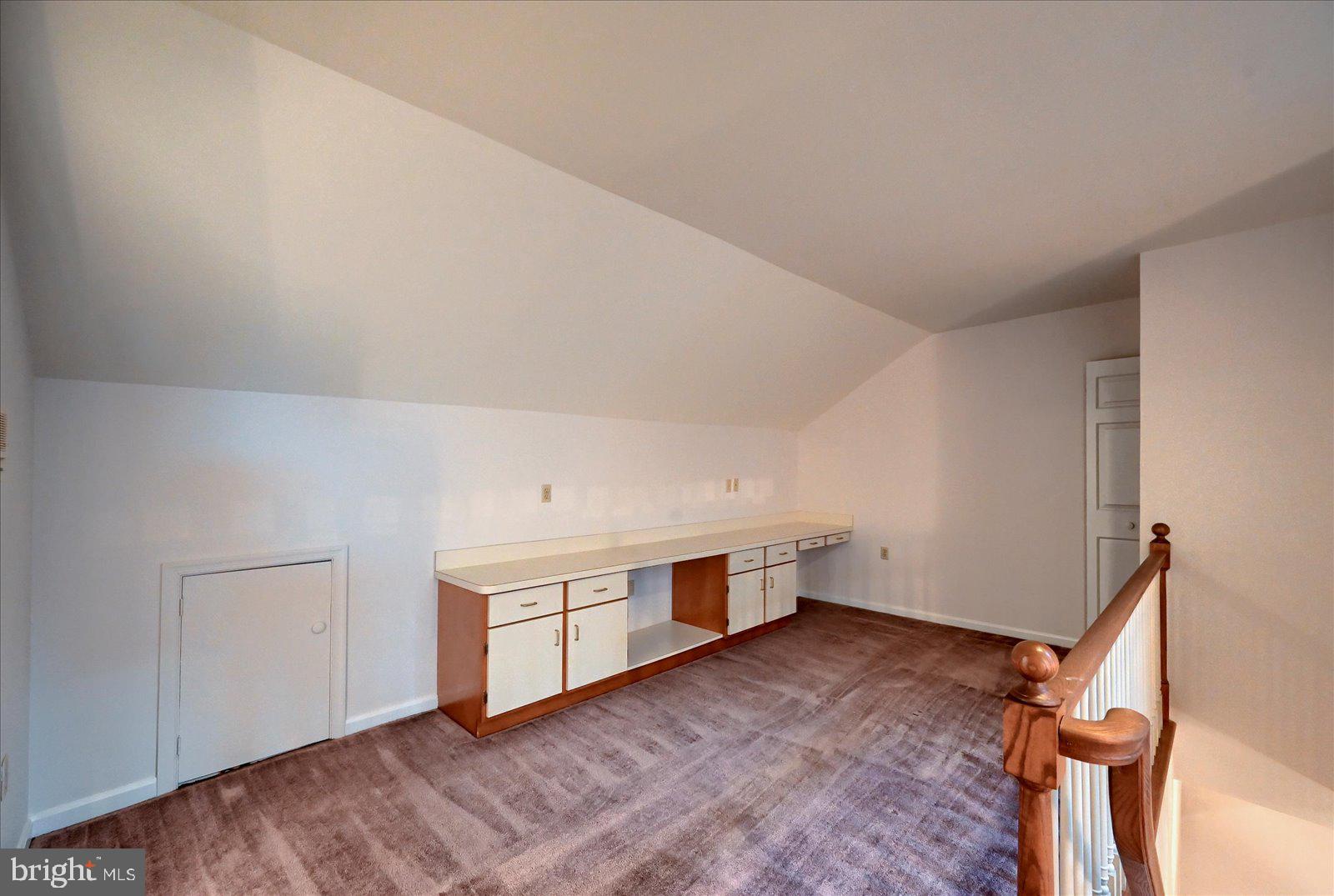 FAYFIELD - Residential