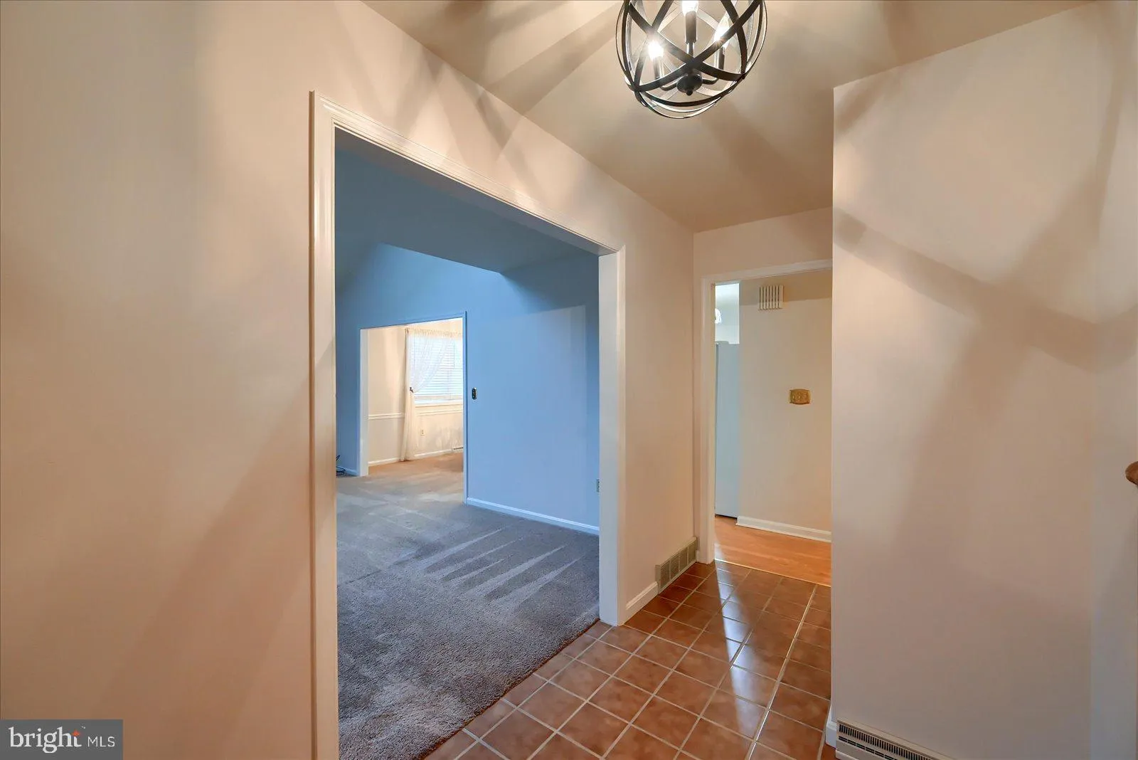 York, Pennsylvania 17402, United States, 2 Bedrooms Bedrooms, ,2 BathroomsBathrooms,Residential,Pending,99604