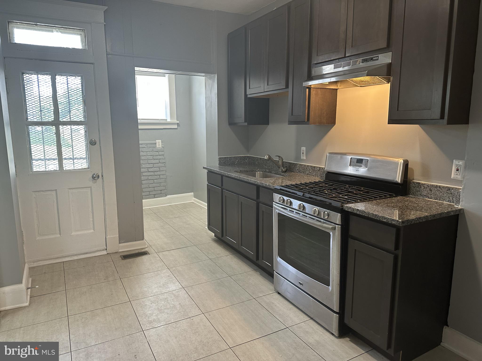 BRIDGEVIEW - GREENLAWN - Residential