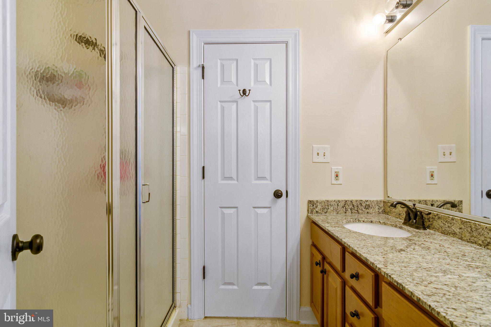 FAIRFIELD HOUSE - Residential