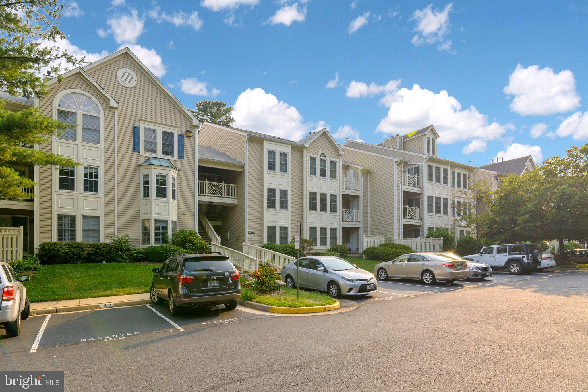 FAIRFIELD HOUSE - Residential