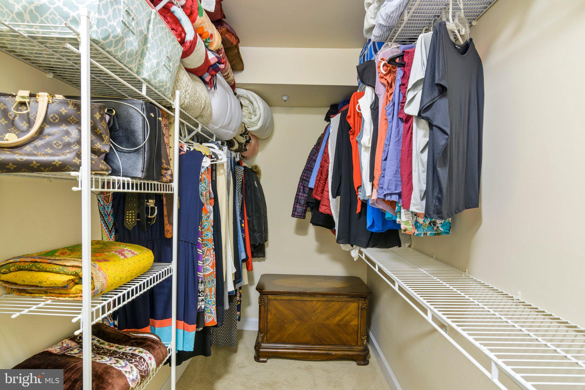 FAIRFIELD HOUSE - Residential