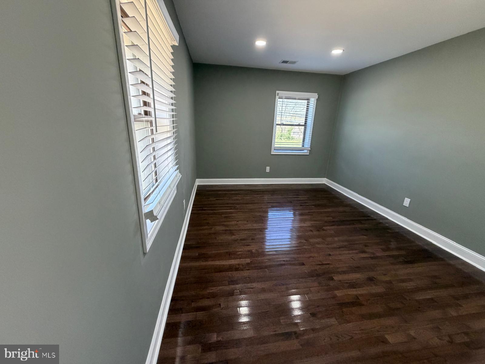 EVERGREEN TERRACE - Residential