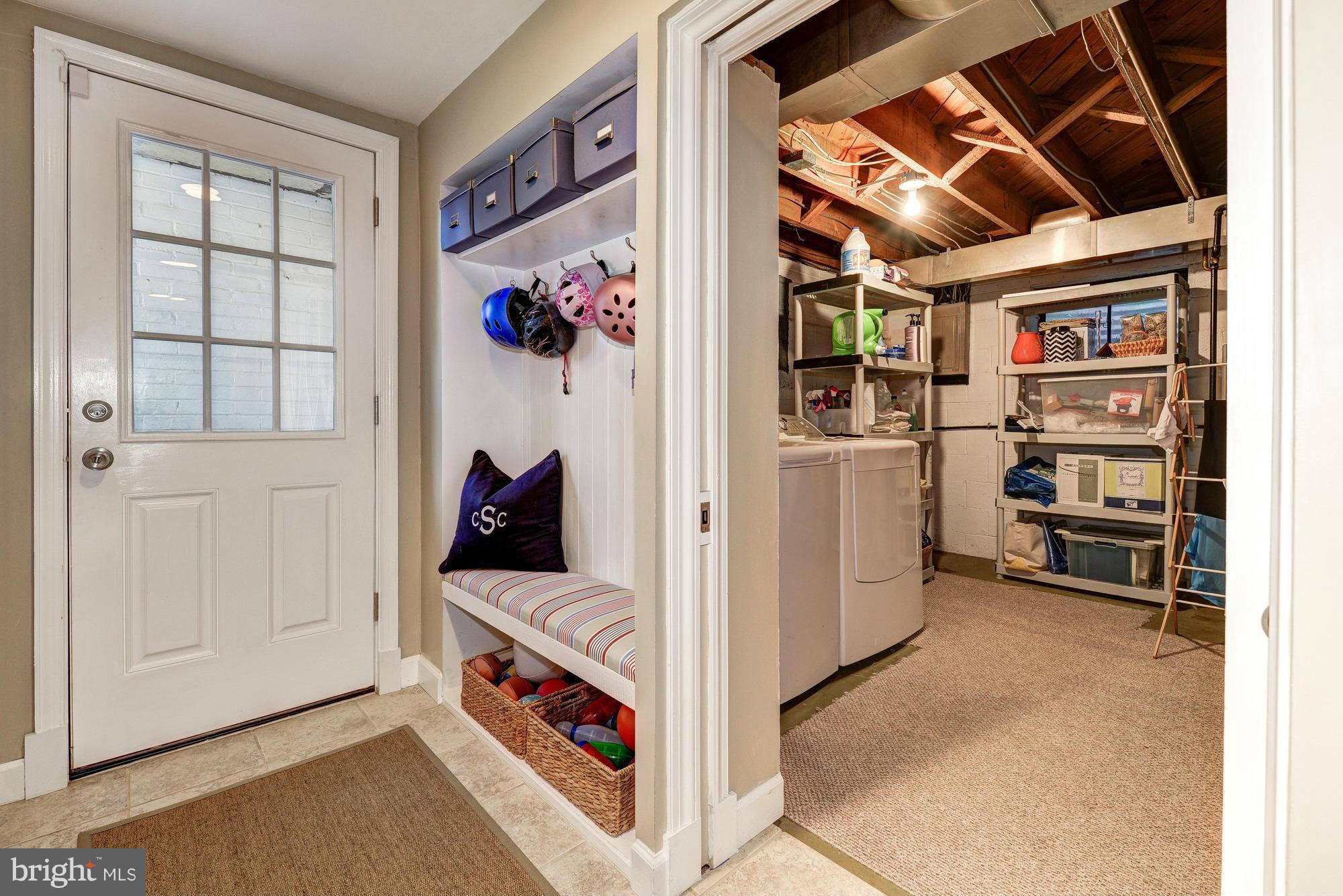 WOODSIDE FOREST - Residential