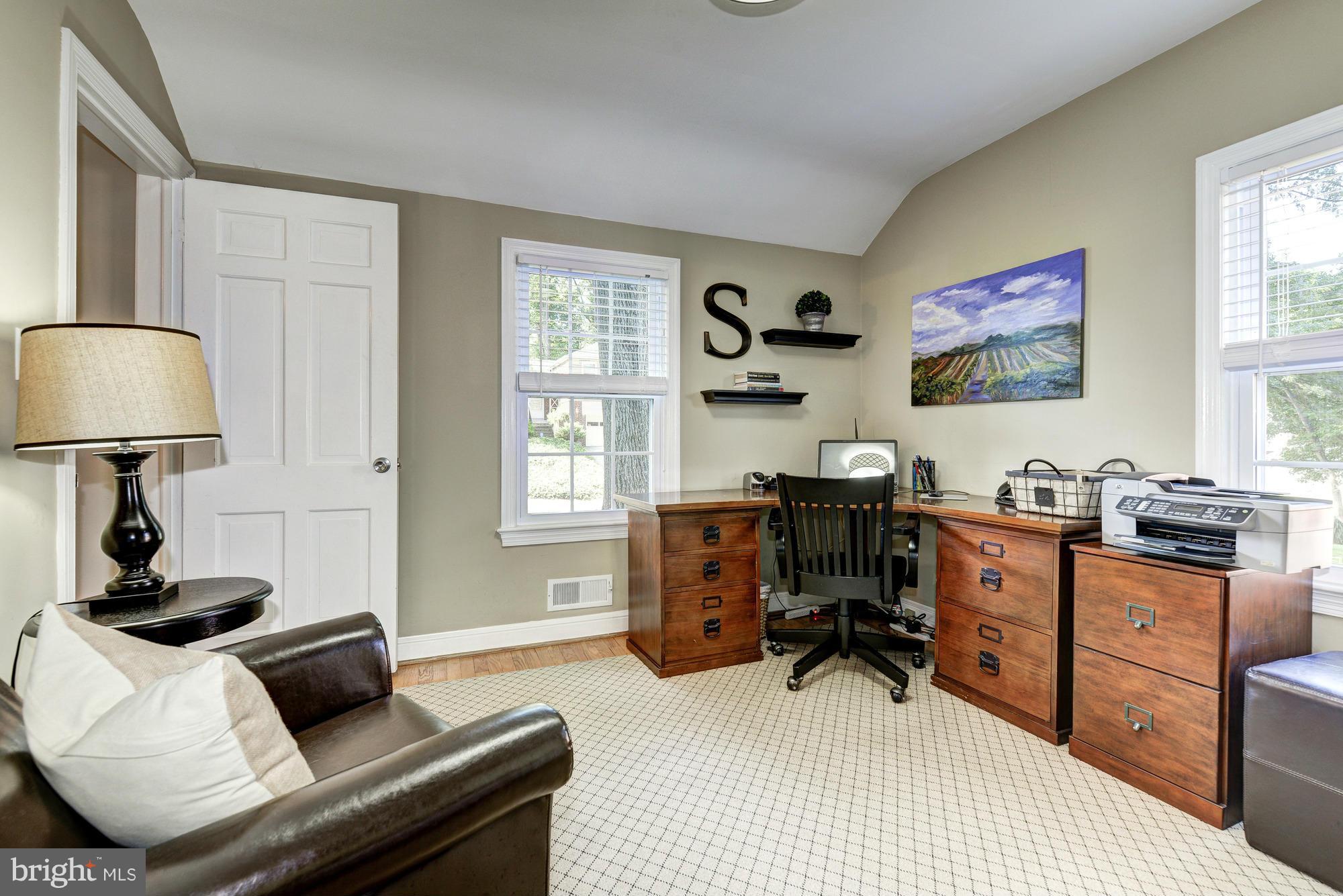 WOODSIDE FOREST - Residential