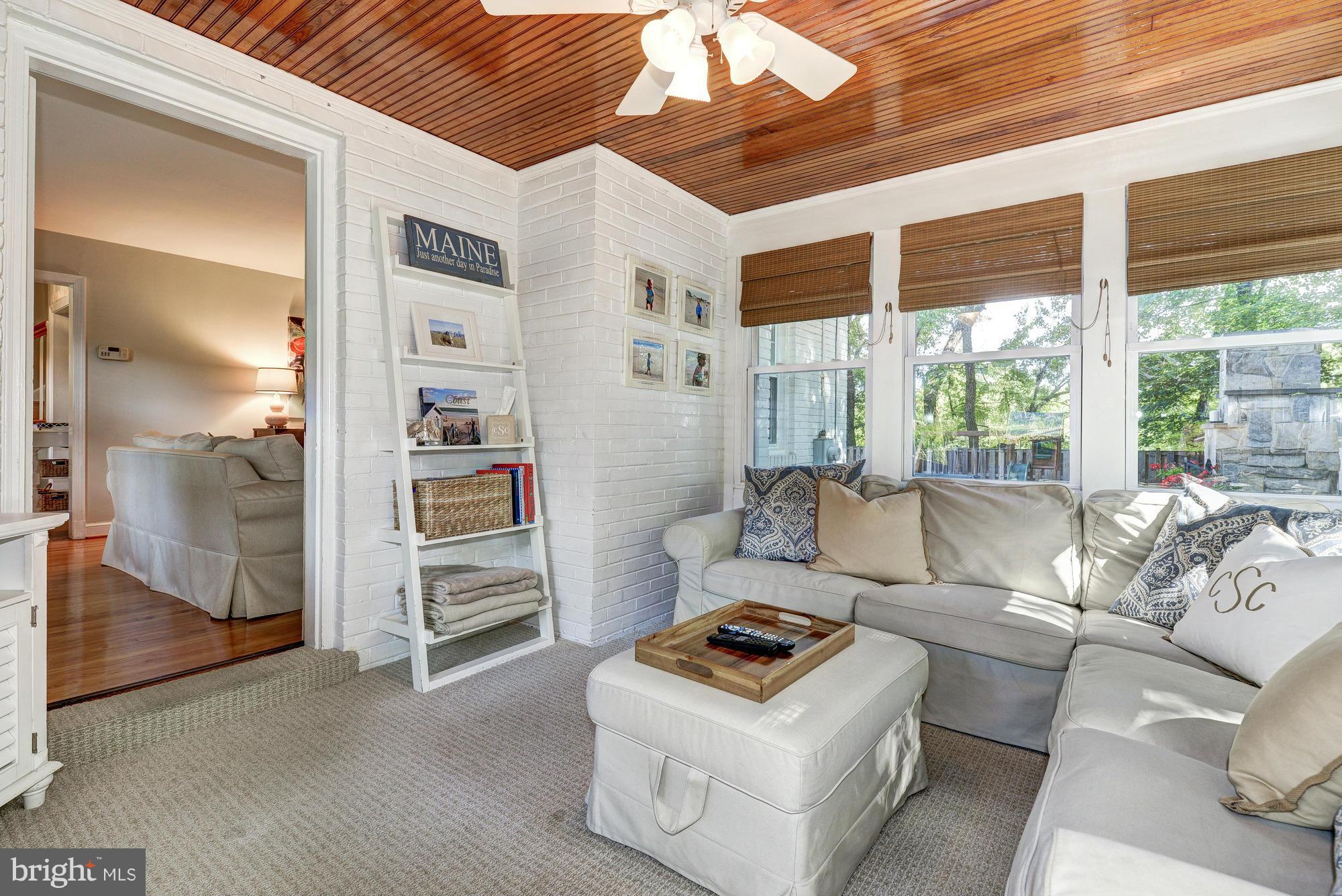 WOODSIDE FOREST - Residential