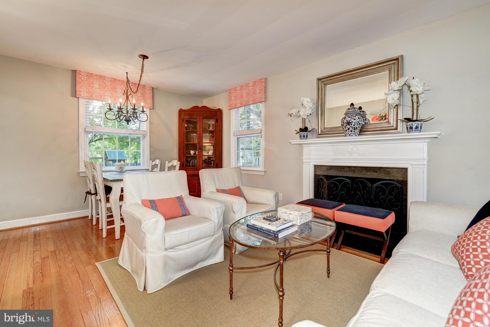 WOODSIDE FOREST - Residential