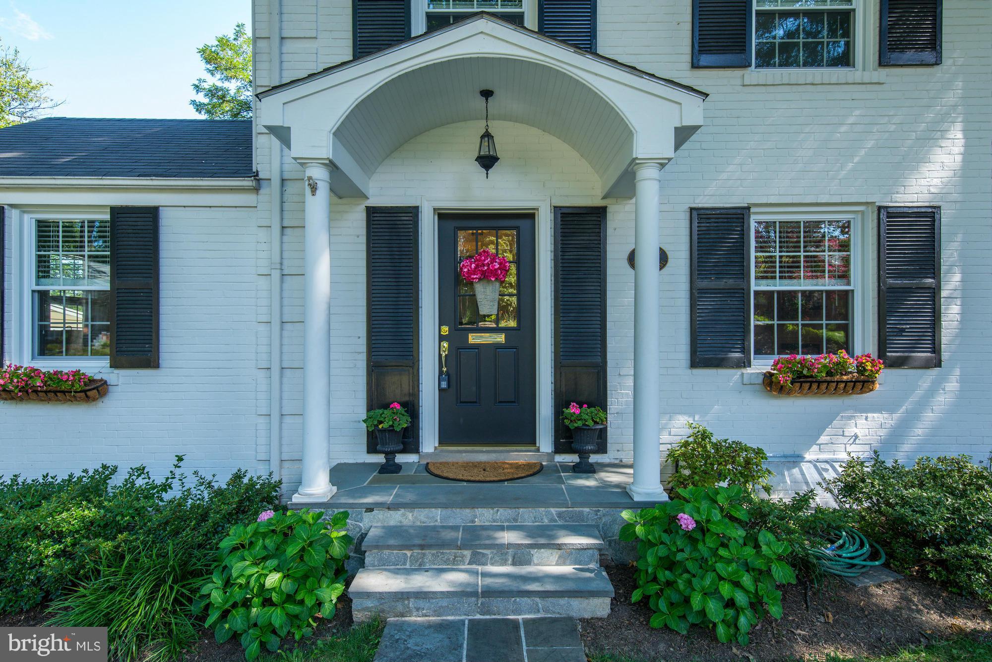 WOODSIDE FOREST - Residential