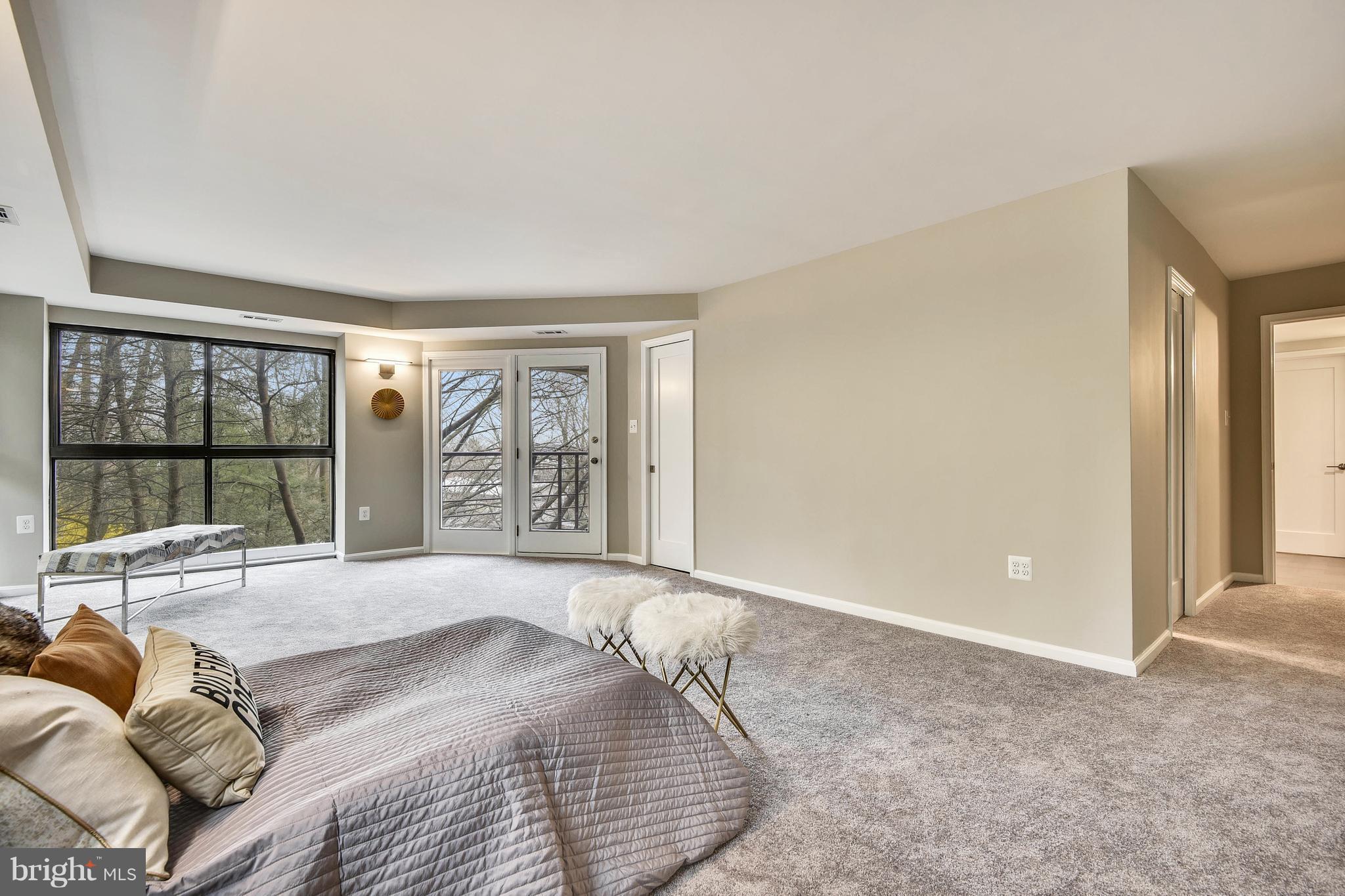 ROLAND PARK - Residential