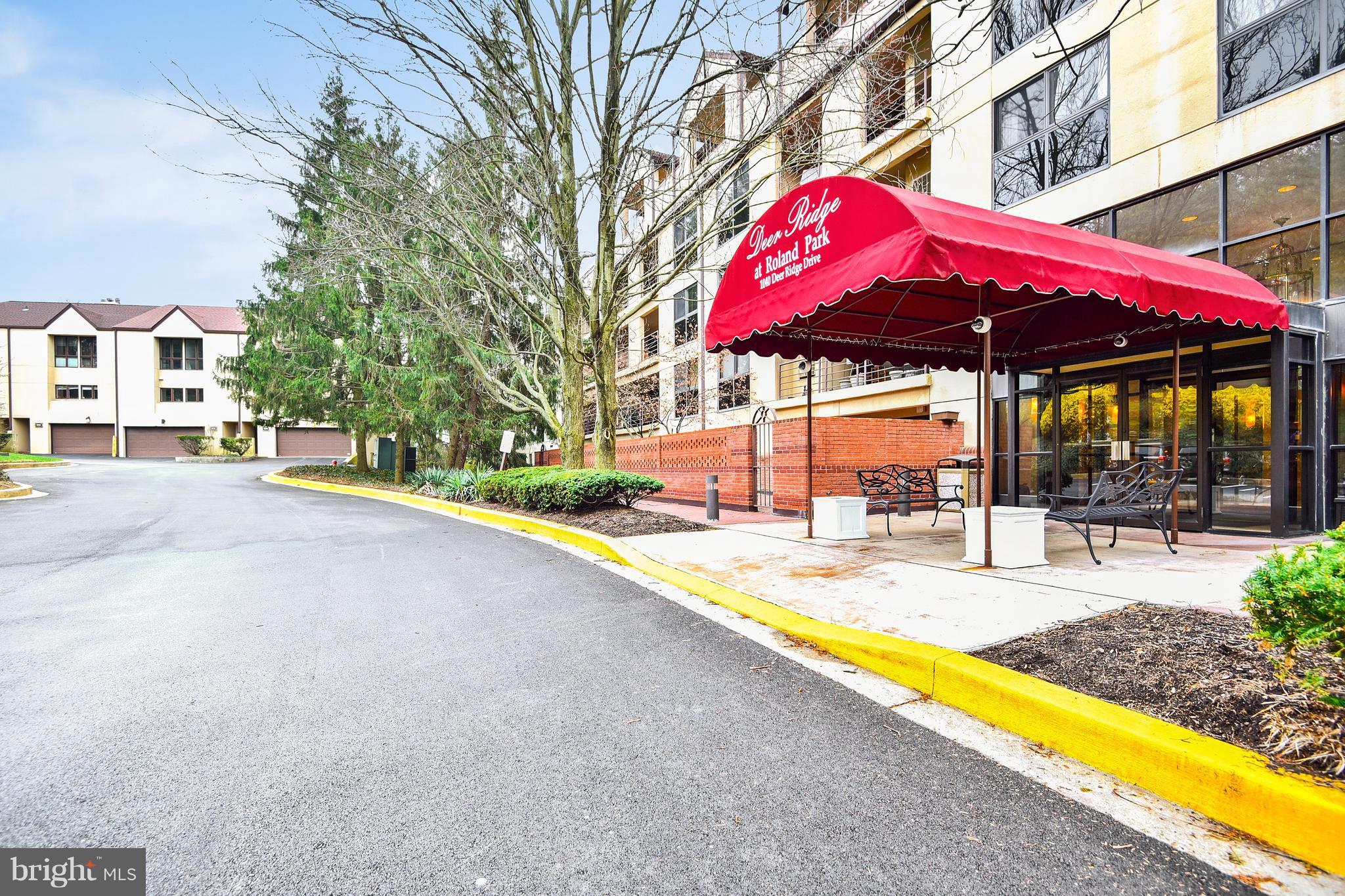 ROLAND PARK - Residential