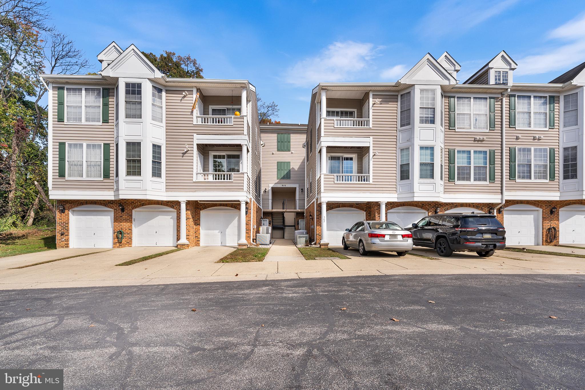 502 MATHIAS HAMMOND WAY 201