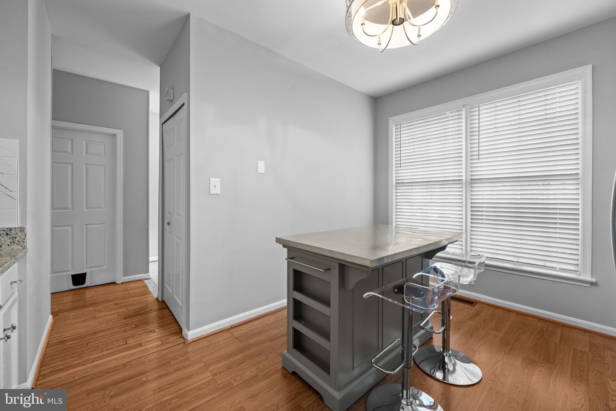 CHAPEL GATE - Residential