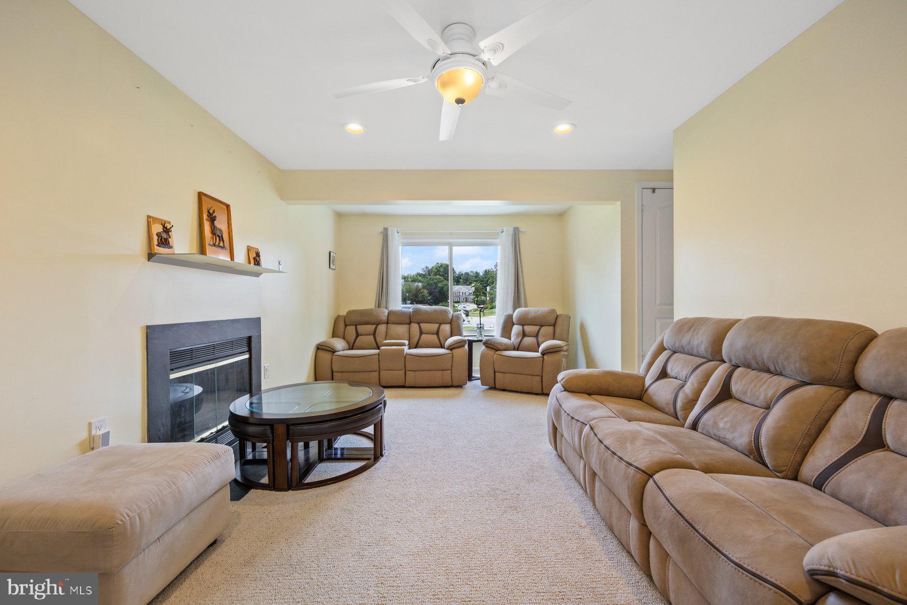 TIMBERGROVE - Residential