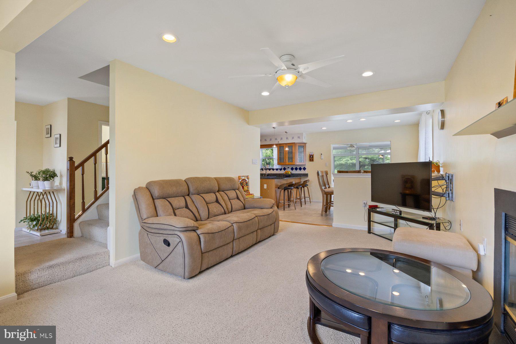 TIMBERGROVE - Residential