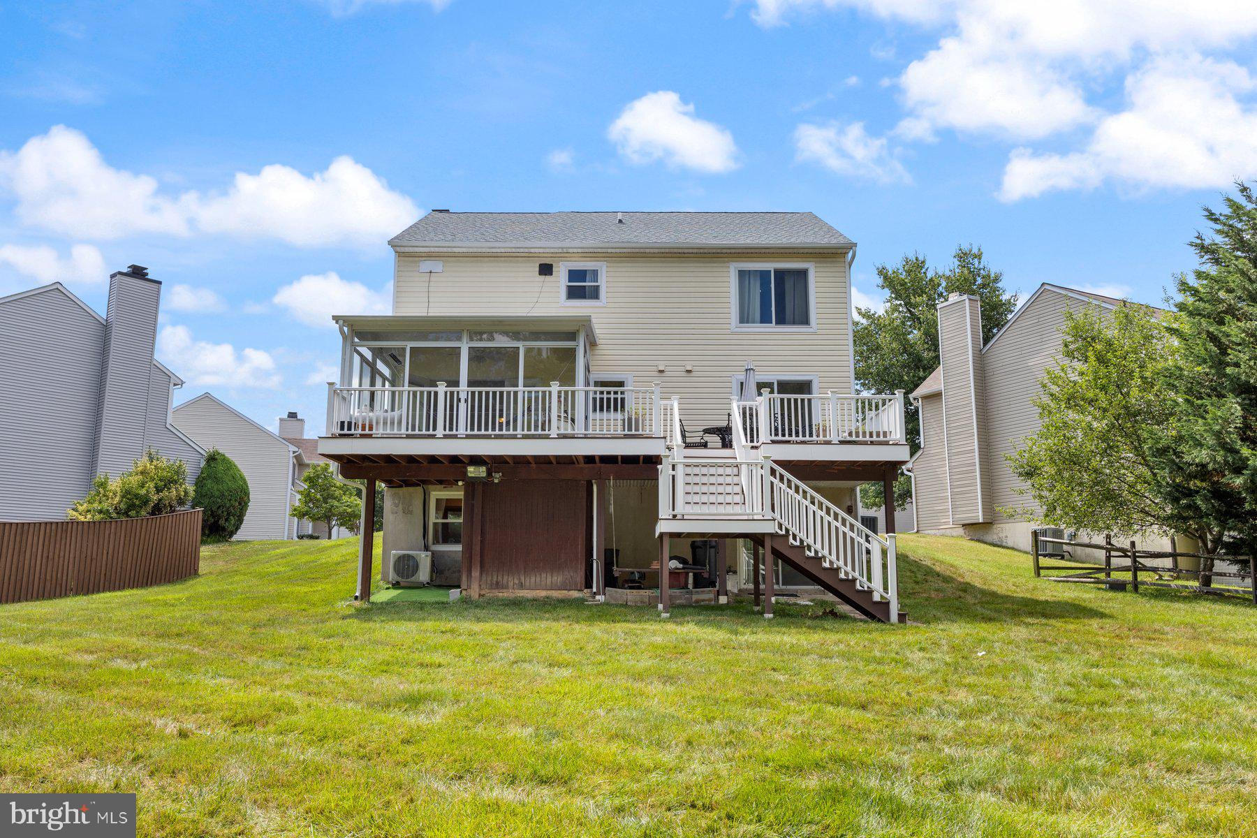 TIMBERGROVE - Residential