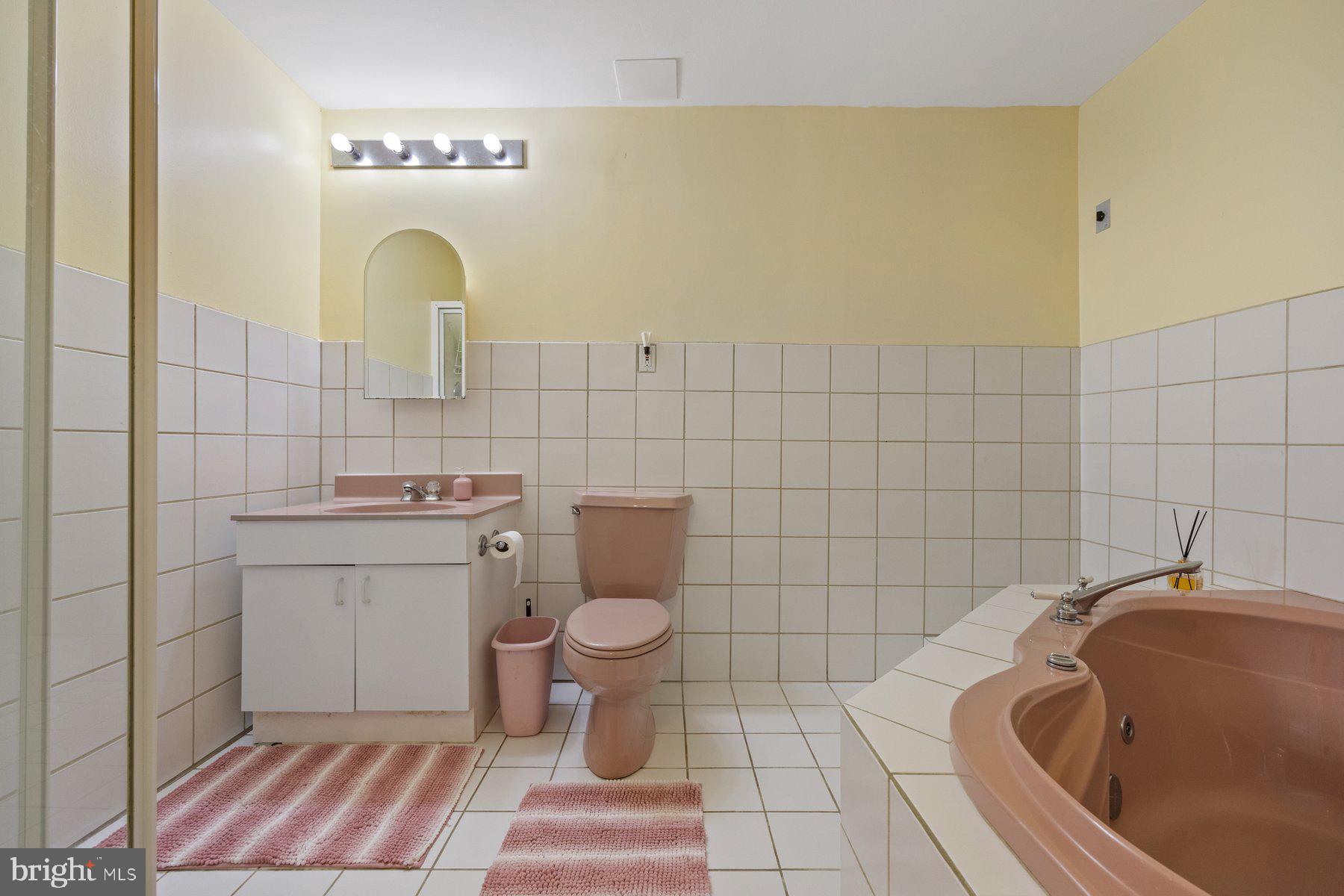 TIMBERGROVE - Residential