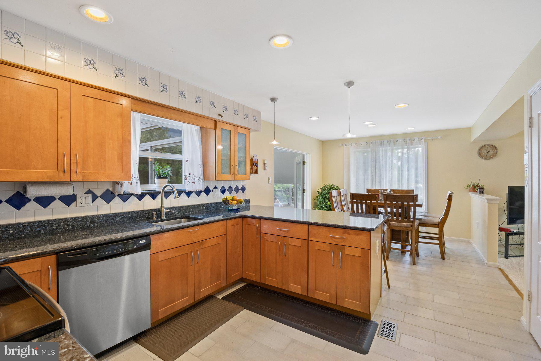 TIMBERGROVE - Residential