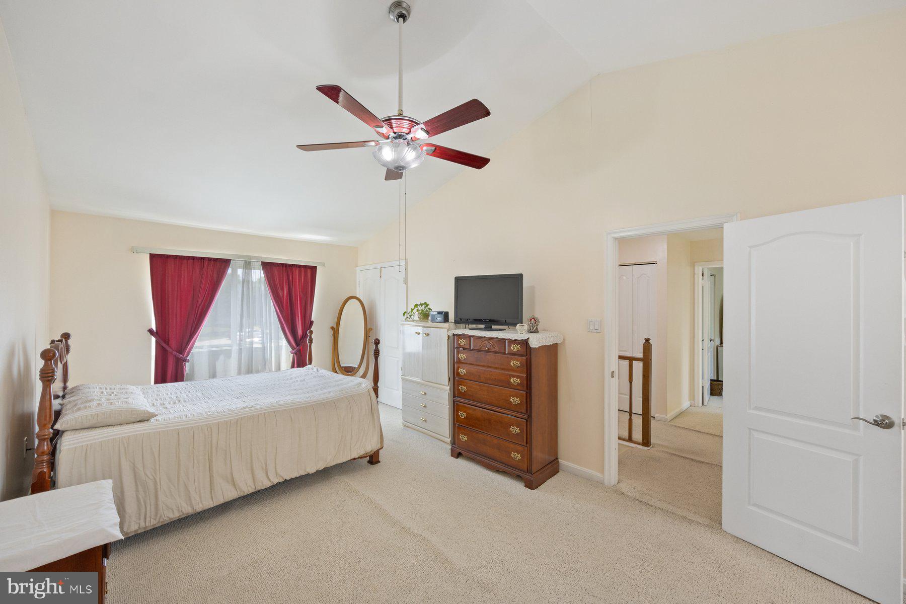 TIMBERGROVE - Residential