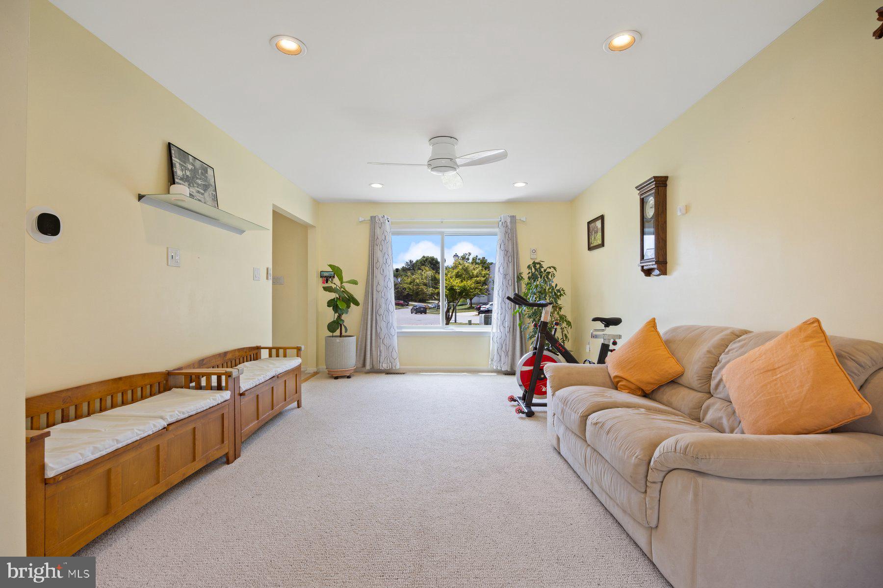 TIMBERGROVE - Residential