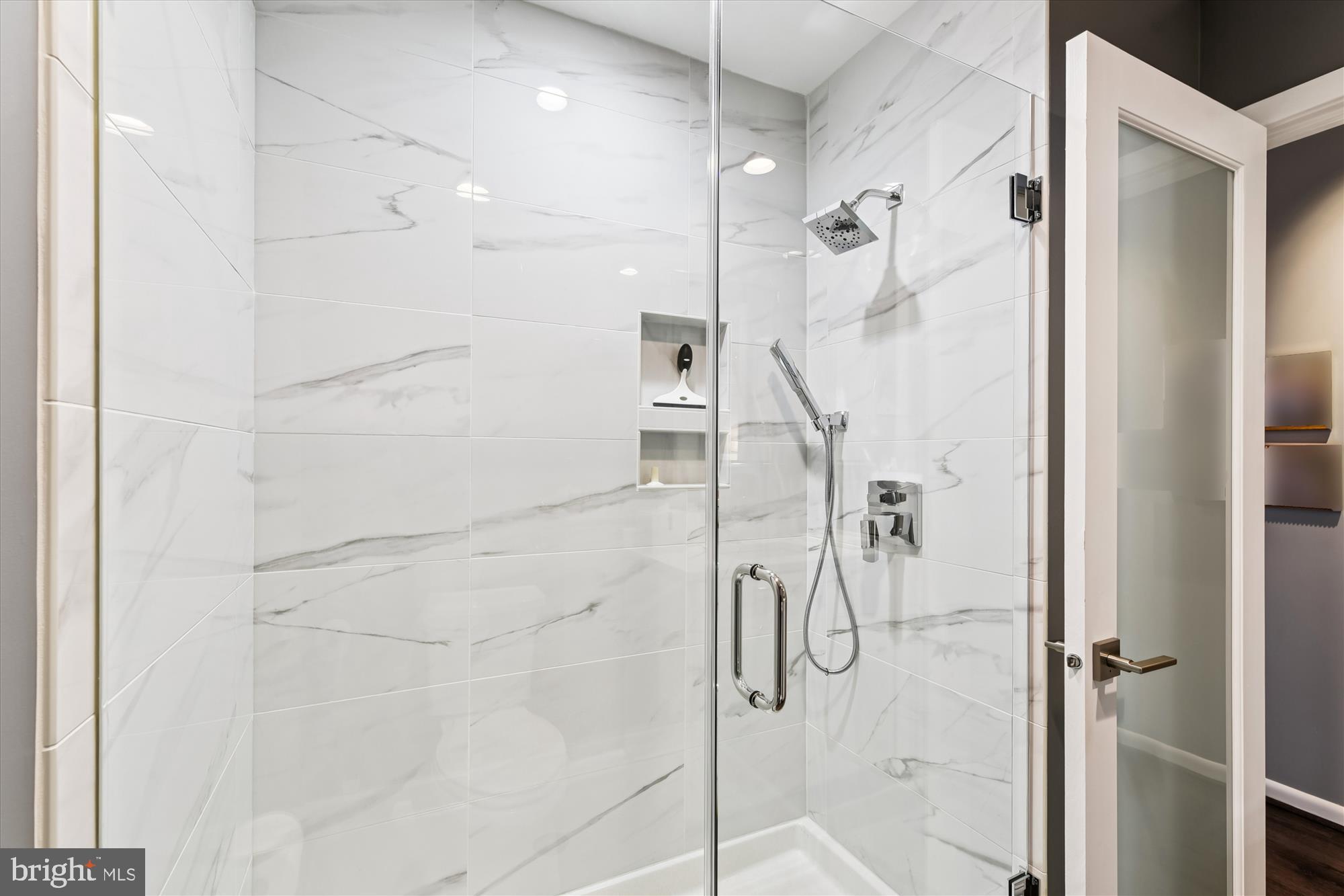 PAVILION IN THE PARK - Residential