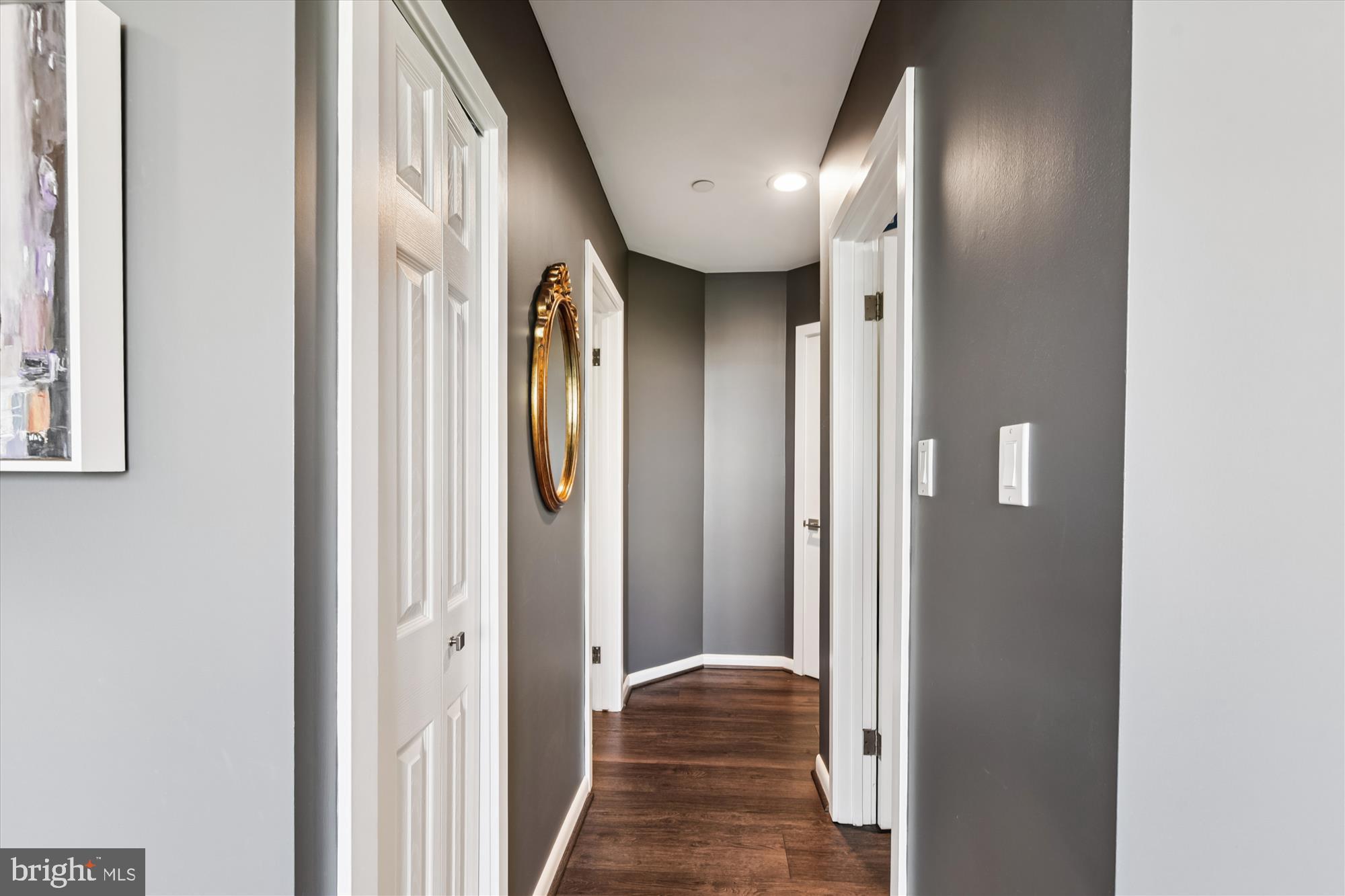 PAVILION IN THE PARK - Residential