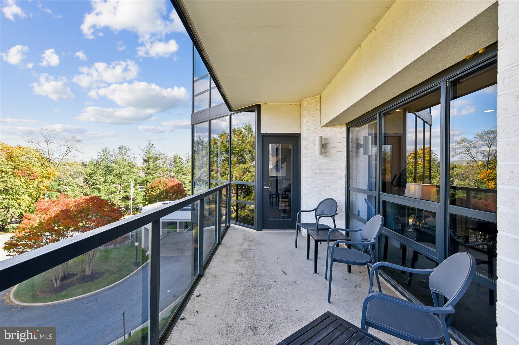 PAVILION IN THE PARK - Residential