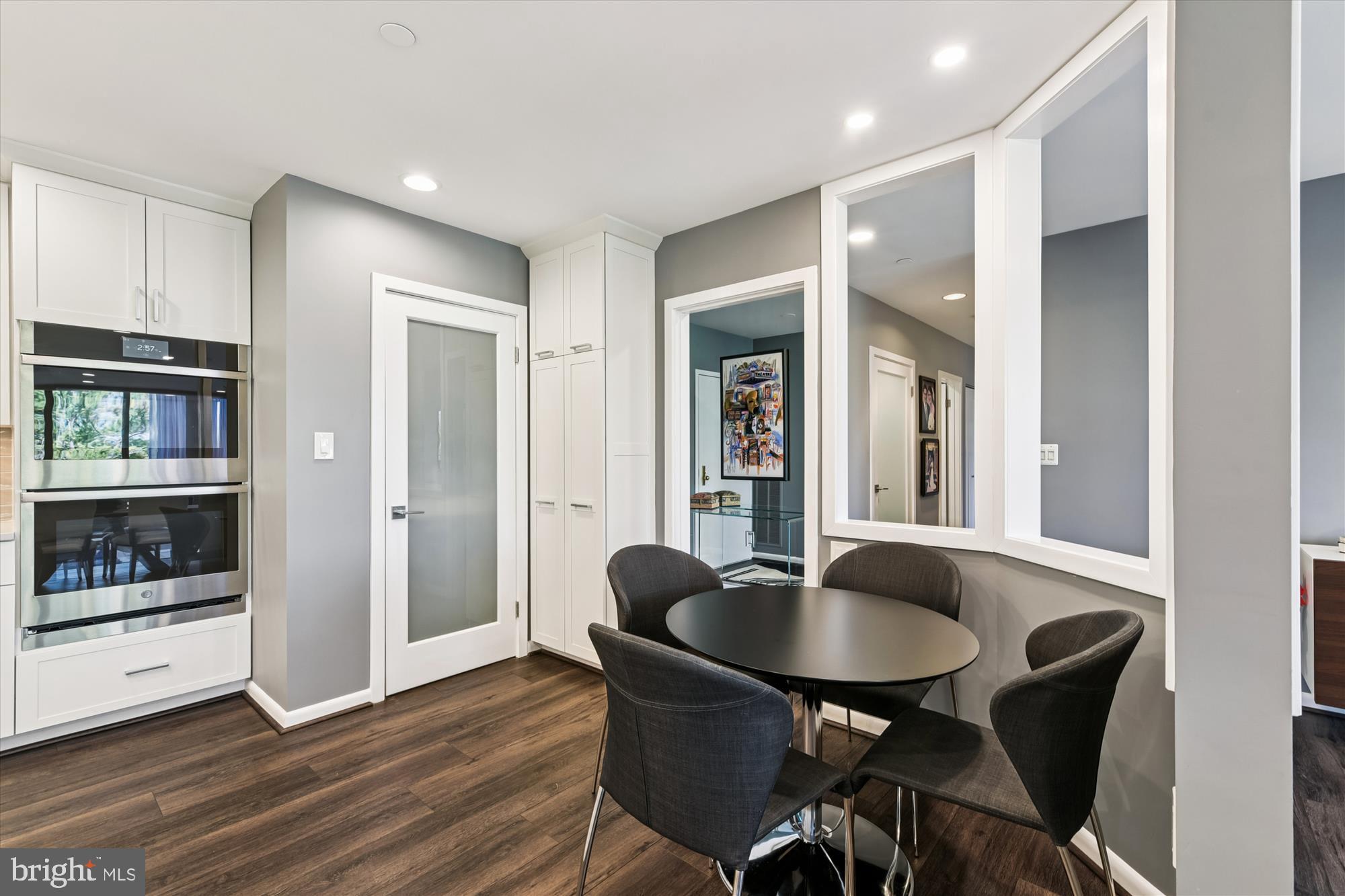 PAVILION IN THE PARK - Residential