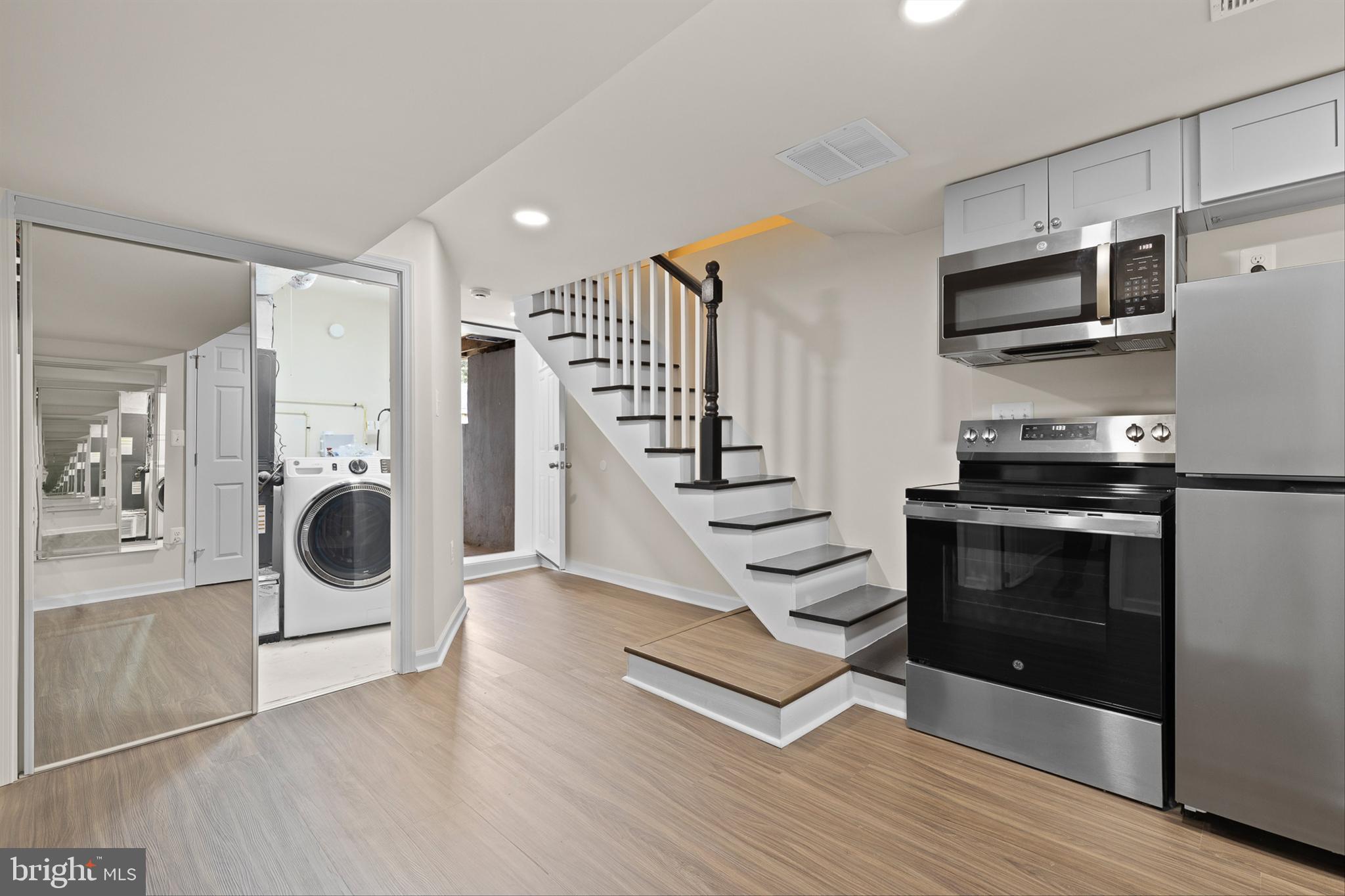 WOODLAWN - Residential