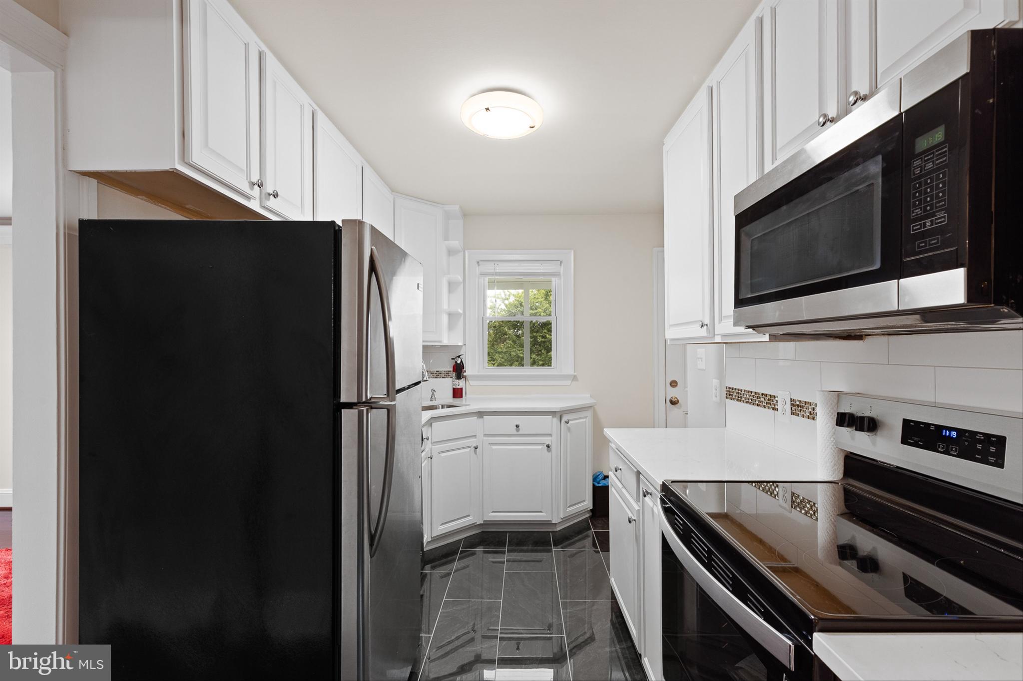 WOODLAWN - Residential