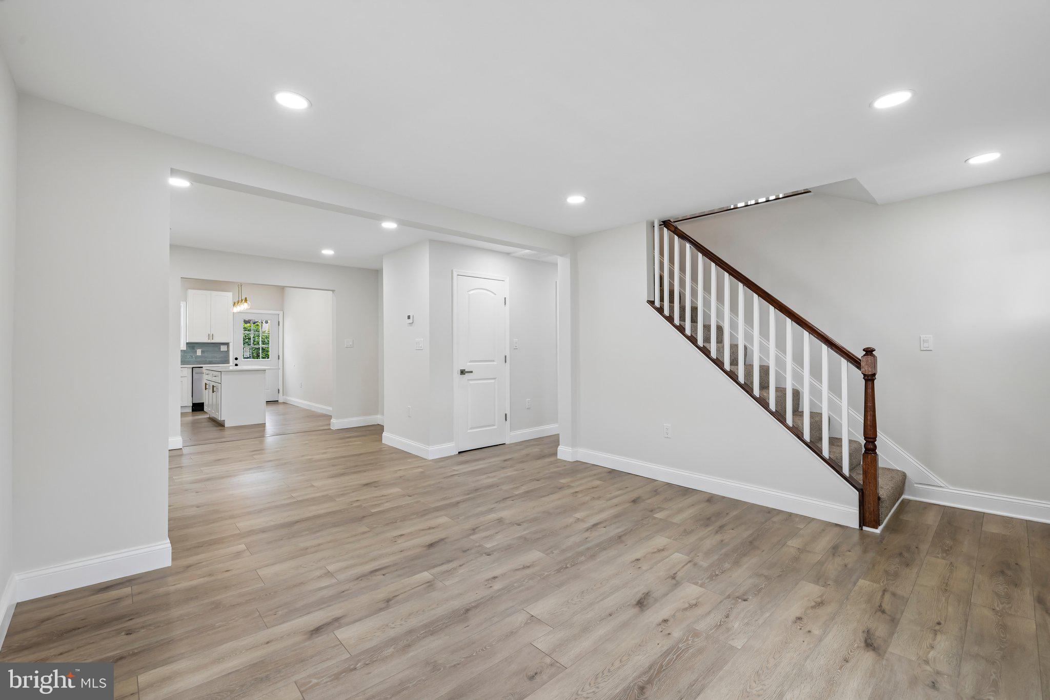 3215 ROSALIE ROAD
