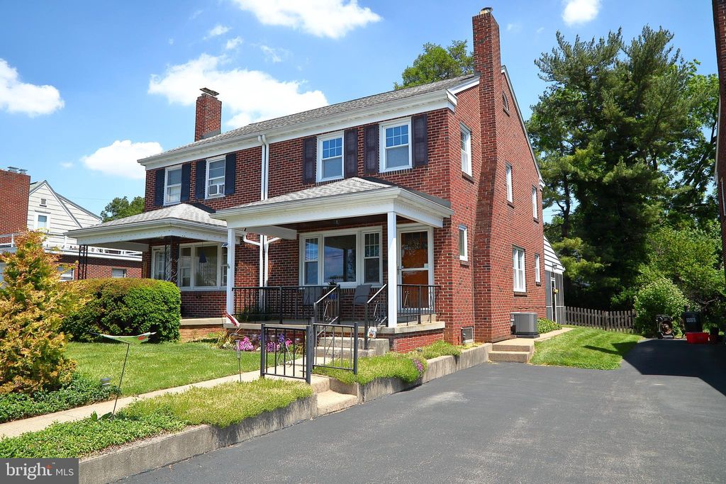 Photo of 714 Fountain Avenue, LANCASTER, PA 17601 (MLS # PALA2088546)