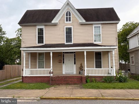 810 LOCUST STREET CAMBRIDGE MD 21613
