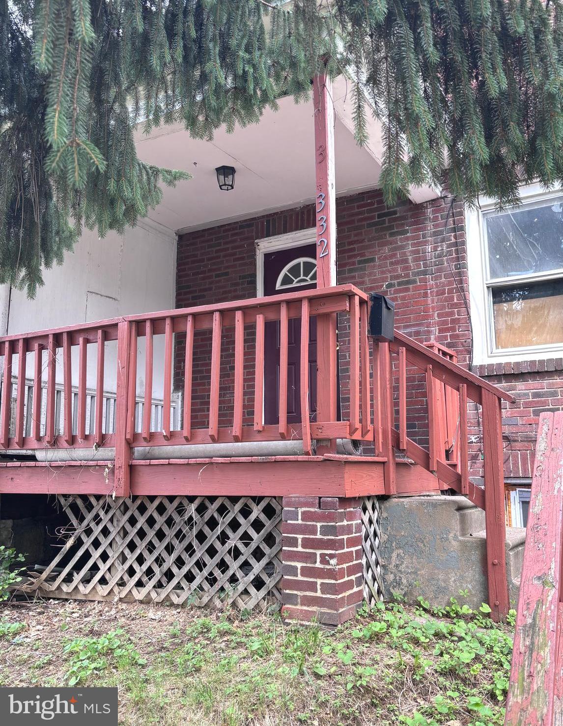 332 W 15TH STREET