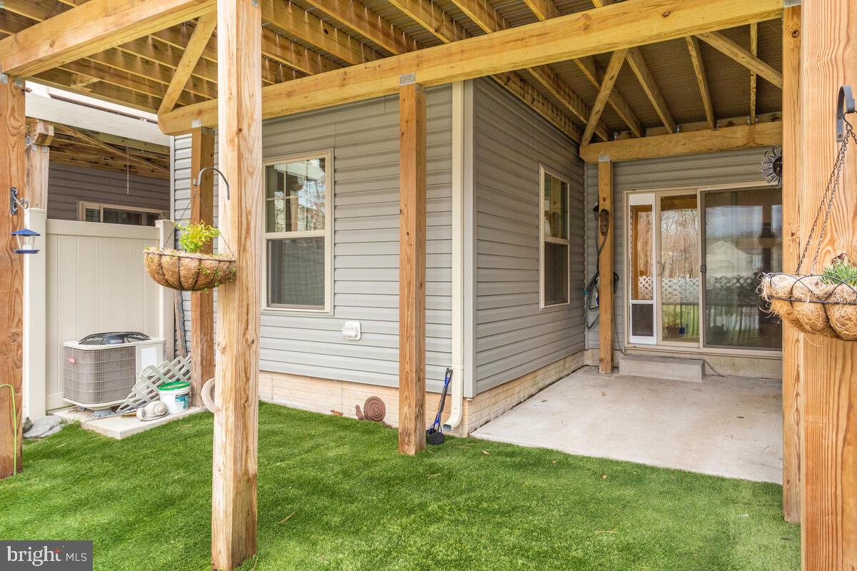 HOLLY RIDGE - Residential